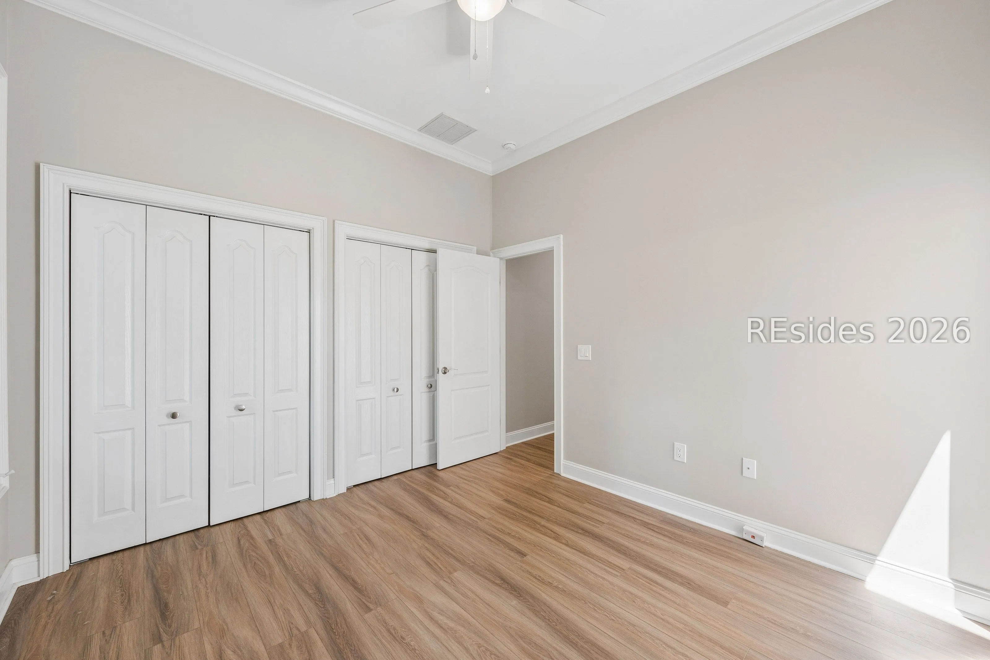  - Photo 41