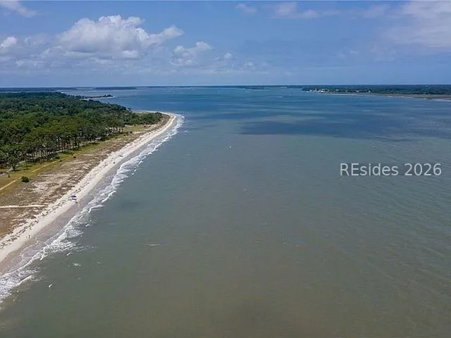  - Photo 7