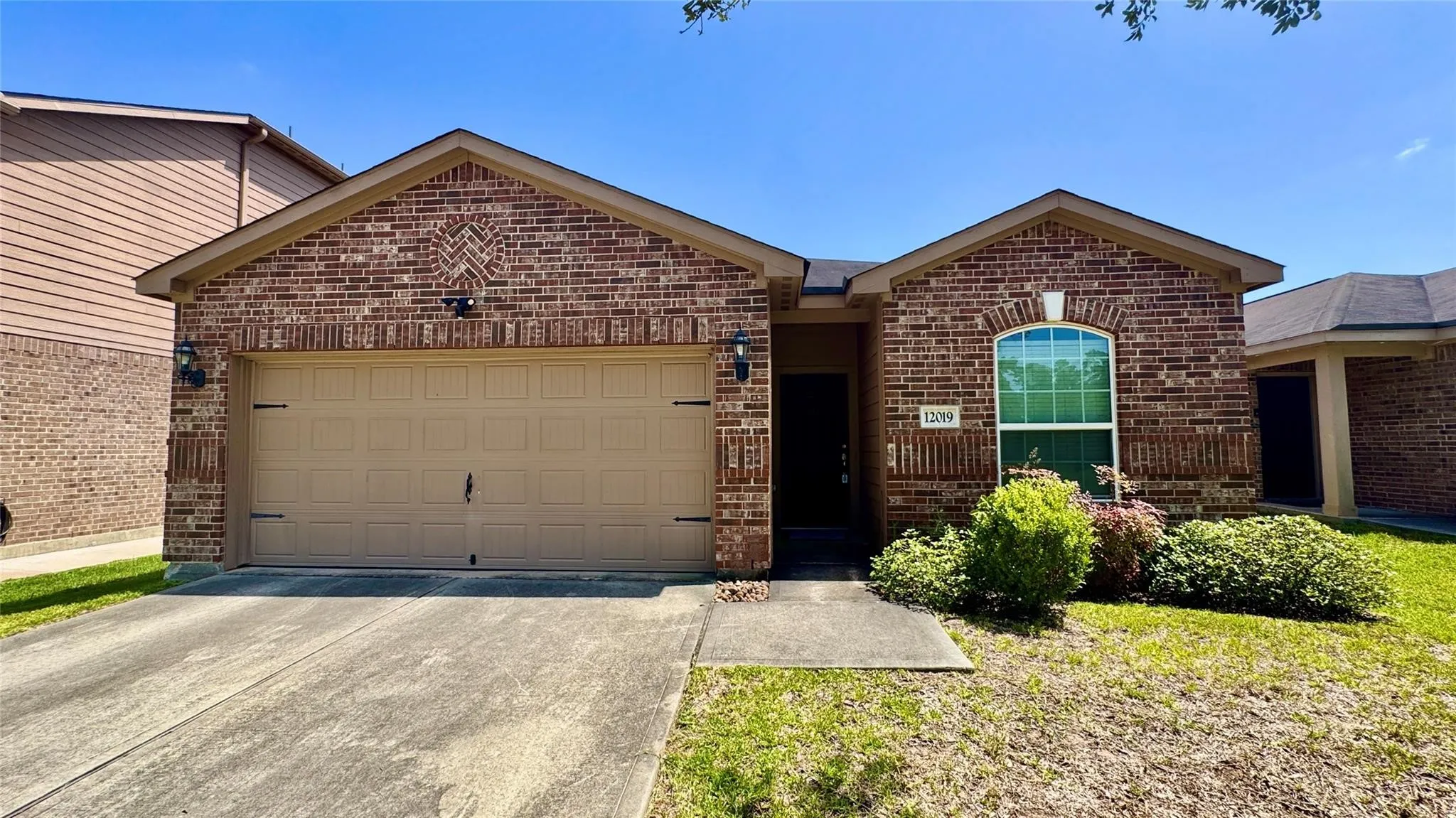 Residential Lease For Rent