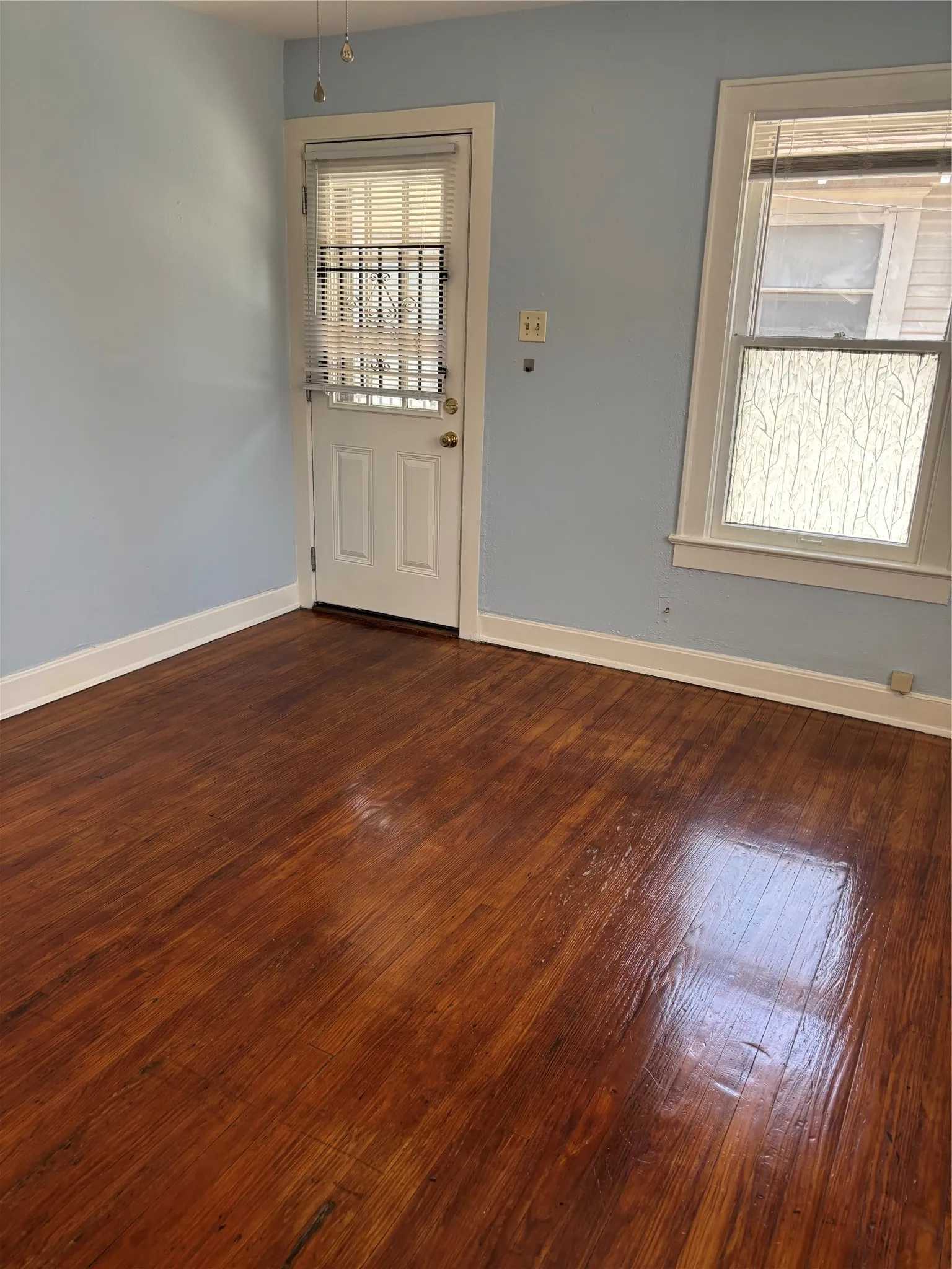 Residential Lease For Rent