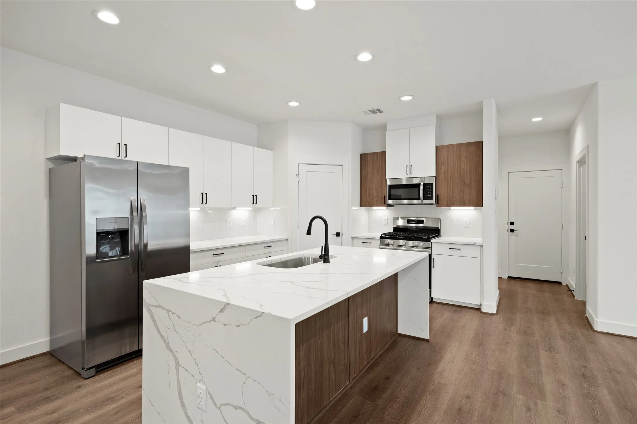 Residential Lease For Rent