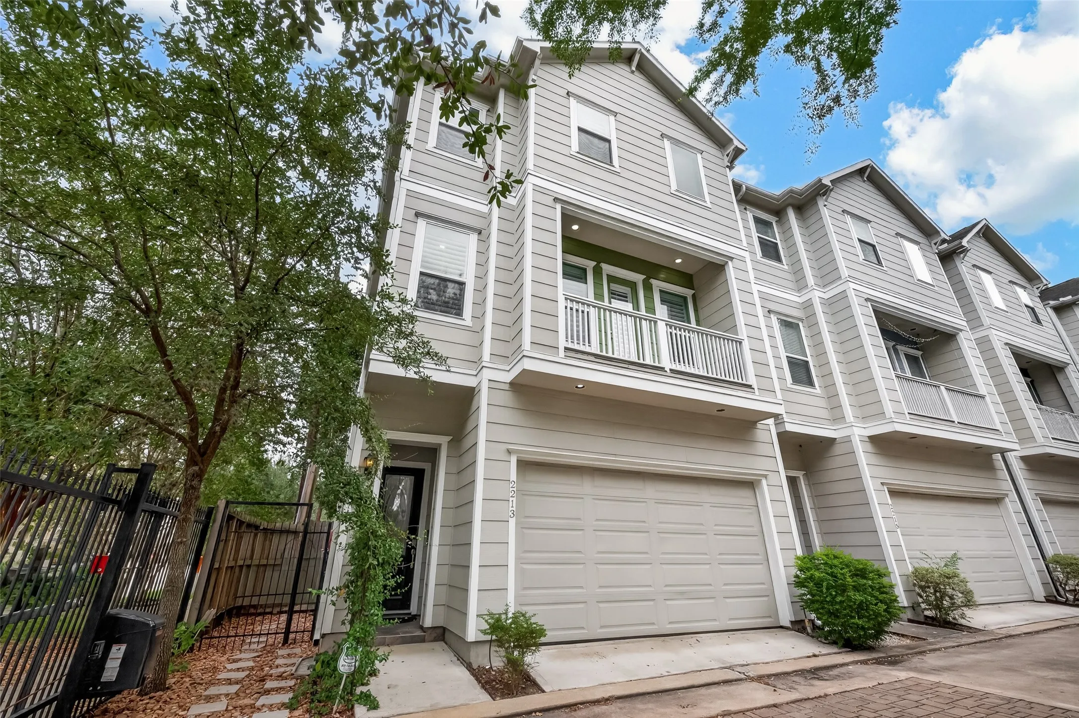 Residential Lease For Rent