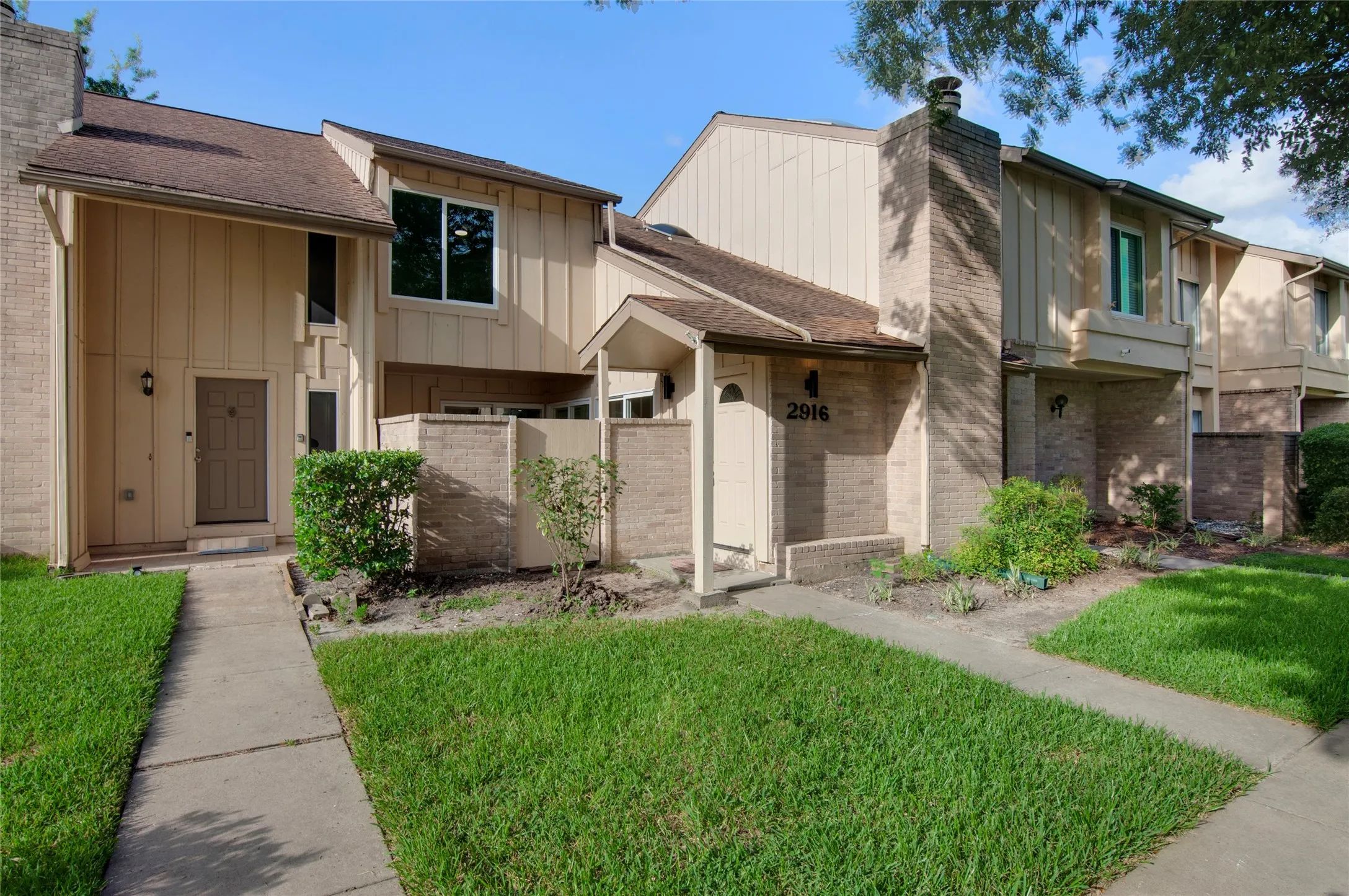 Residential Lease For Rent