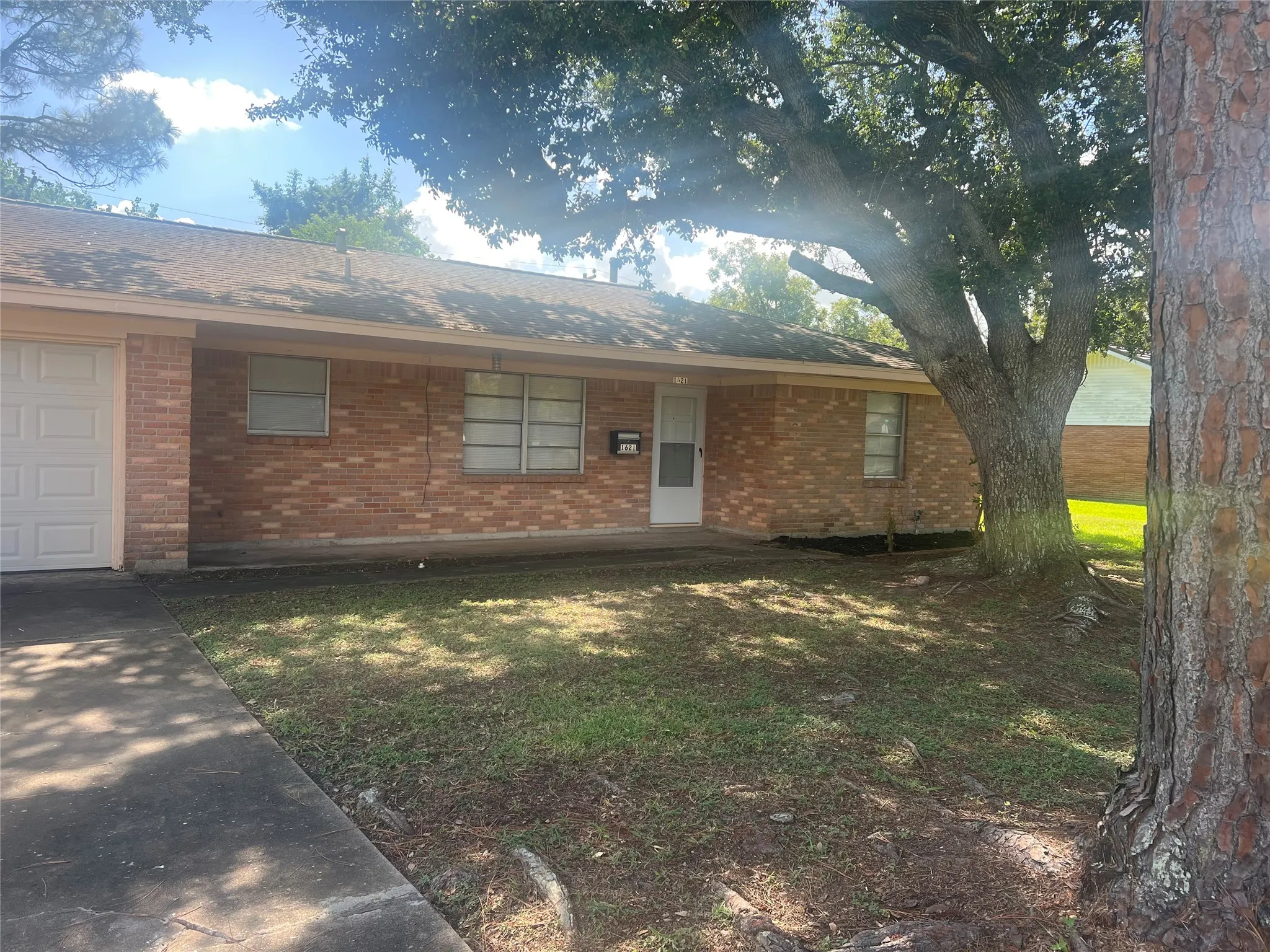 Residential Lease For Rent