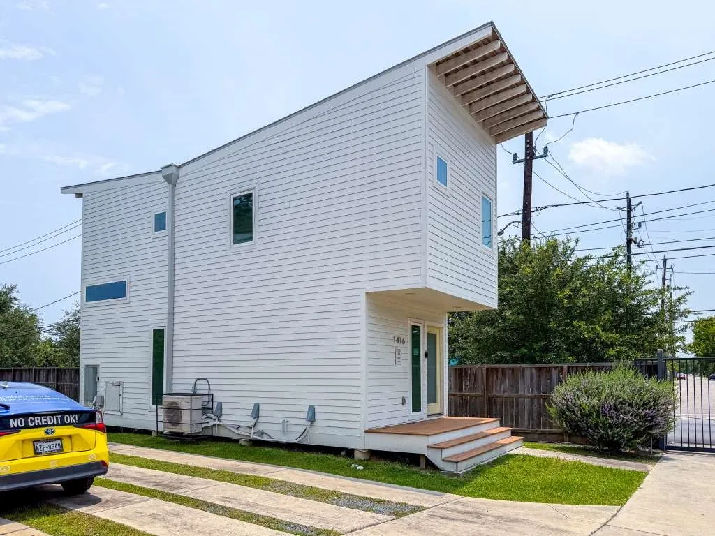 Residential Lease For Rent