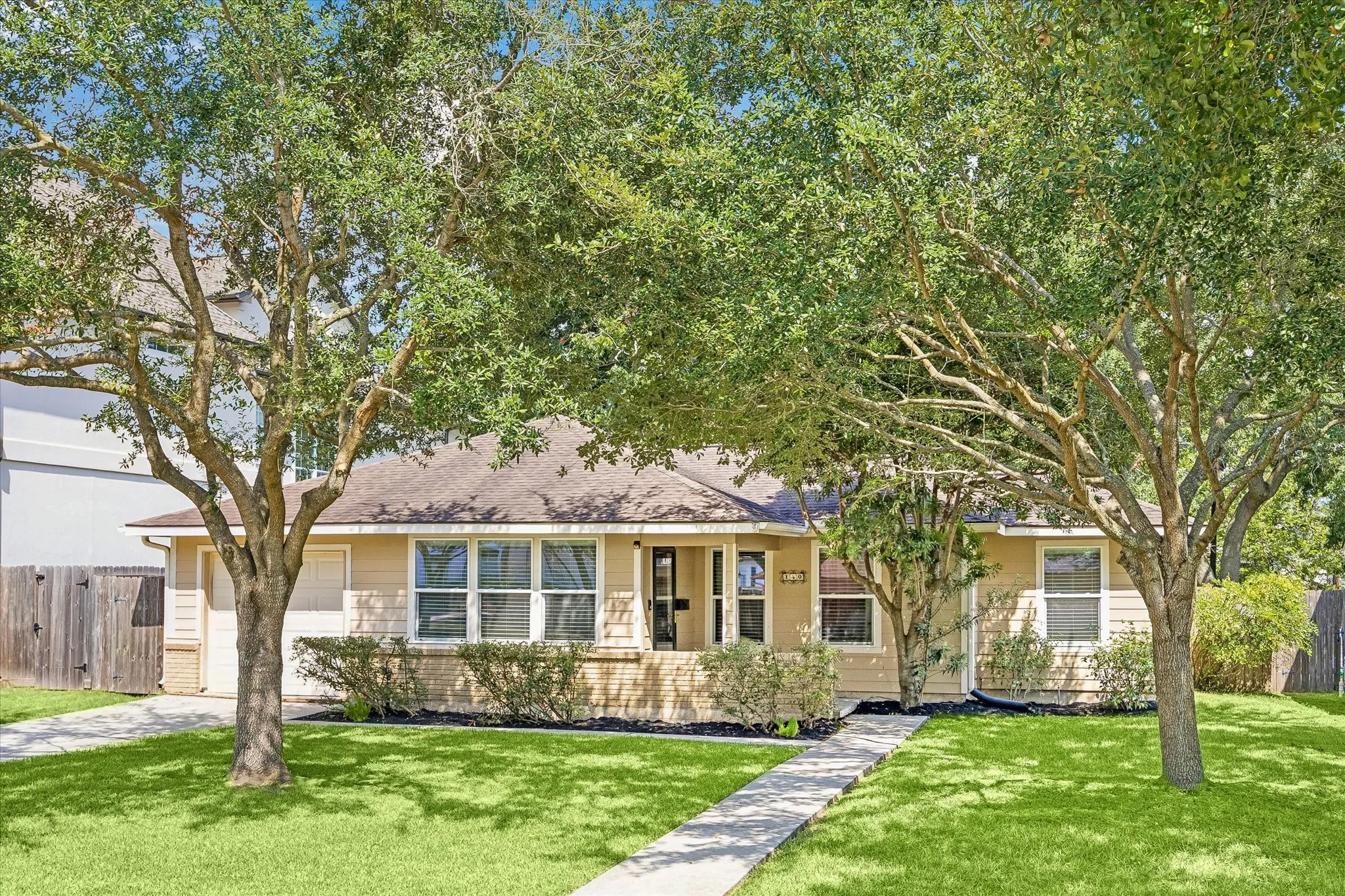 Residential Lease For Rent