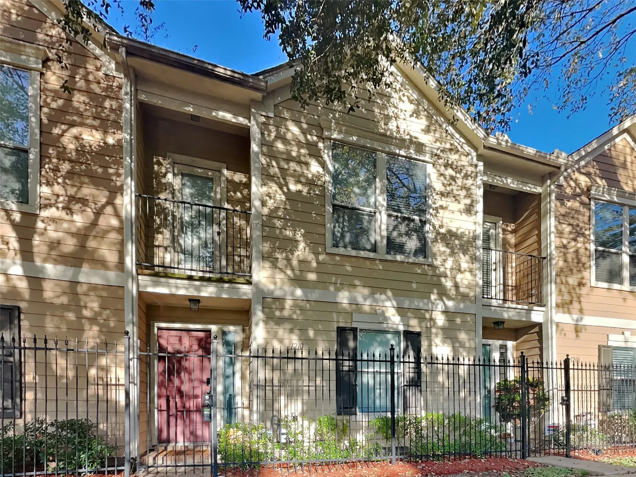 Residential Lease For Rent