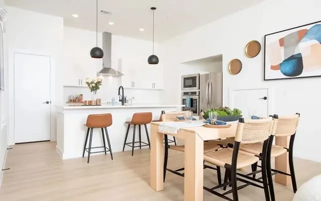 Residential Lease For Rent