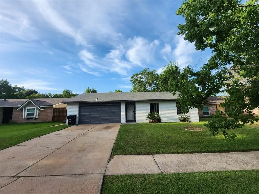 Residential Lease For Rent