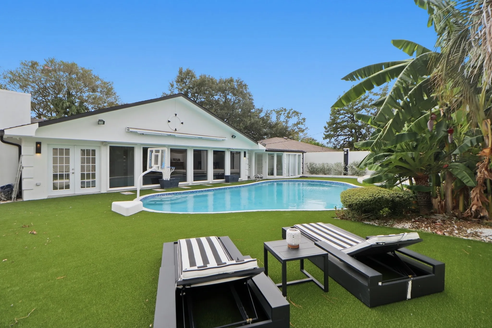 Residential Lease For Rent