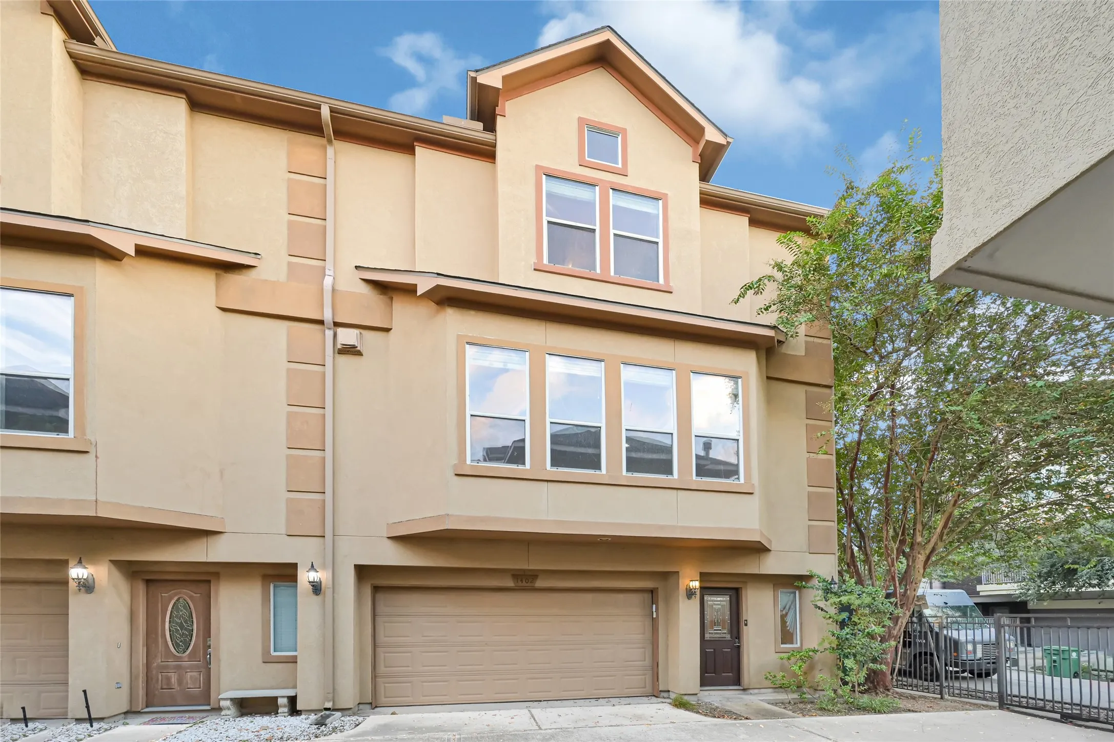Residential Lease For Rent