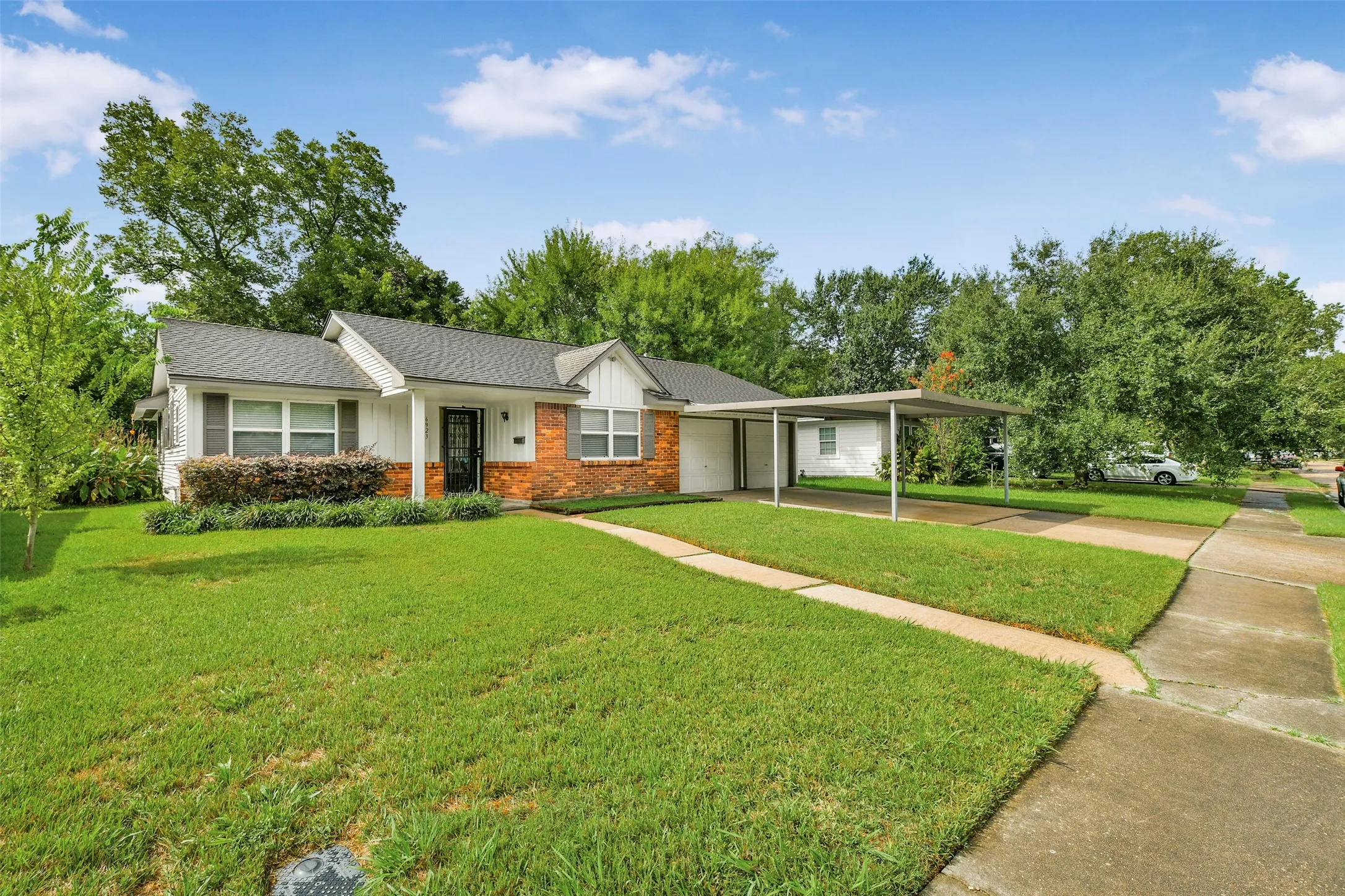 Residential Lease For Rent