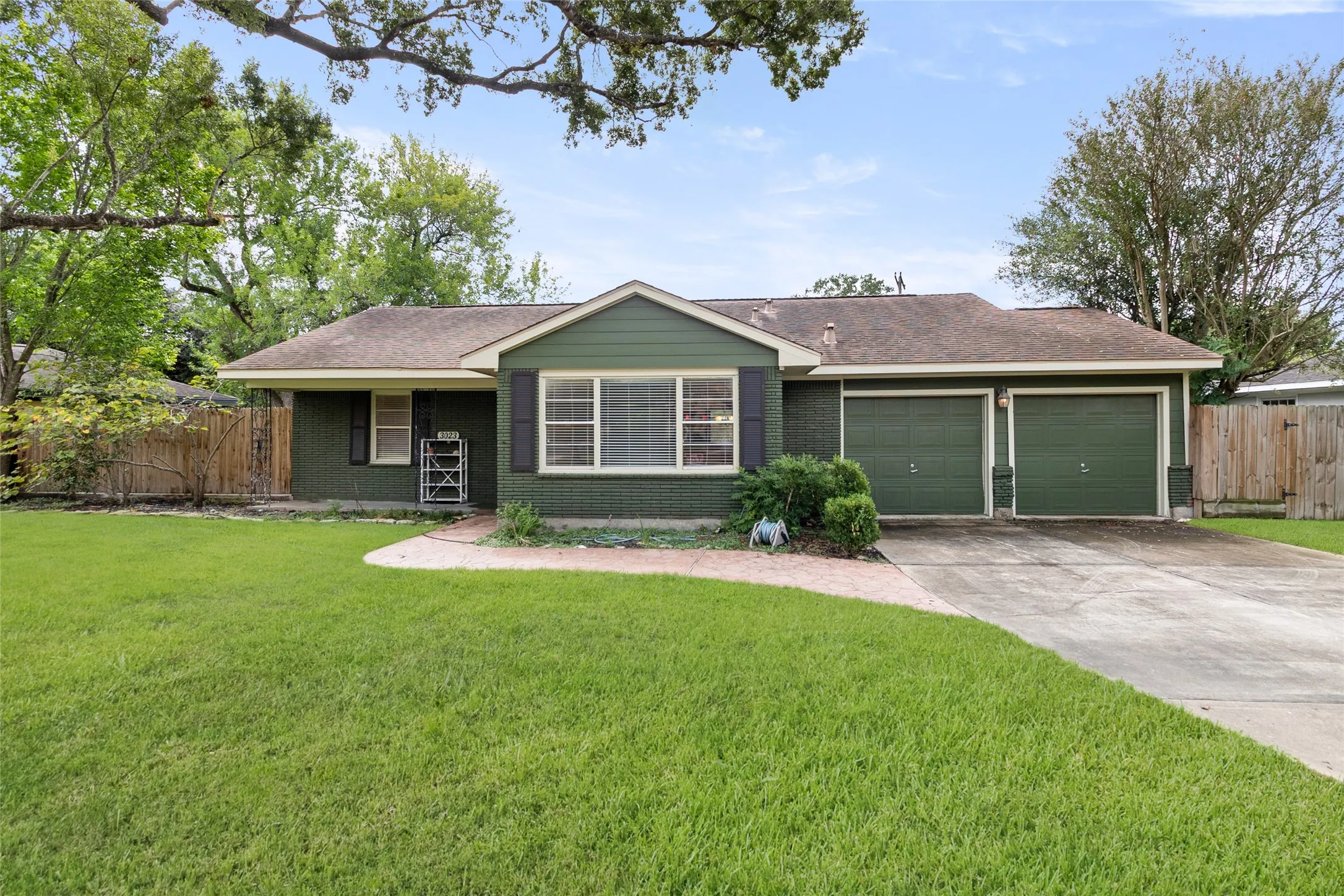 Residential Lease For Rent