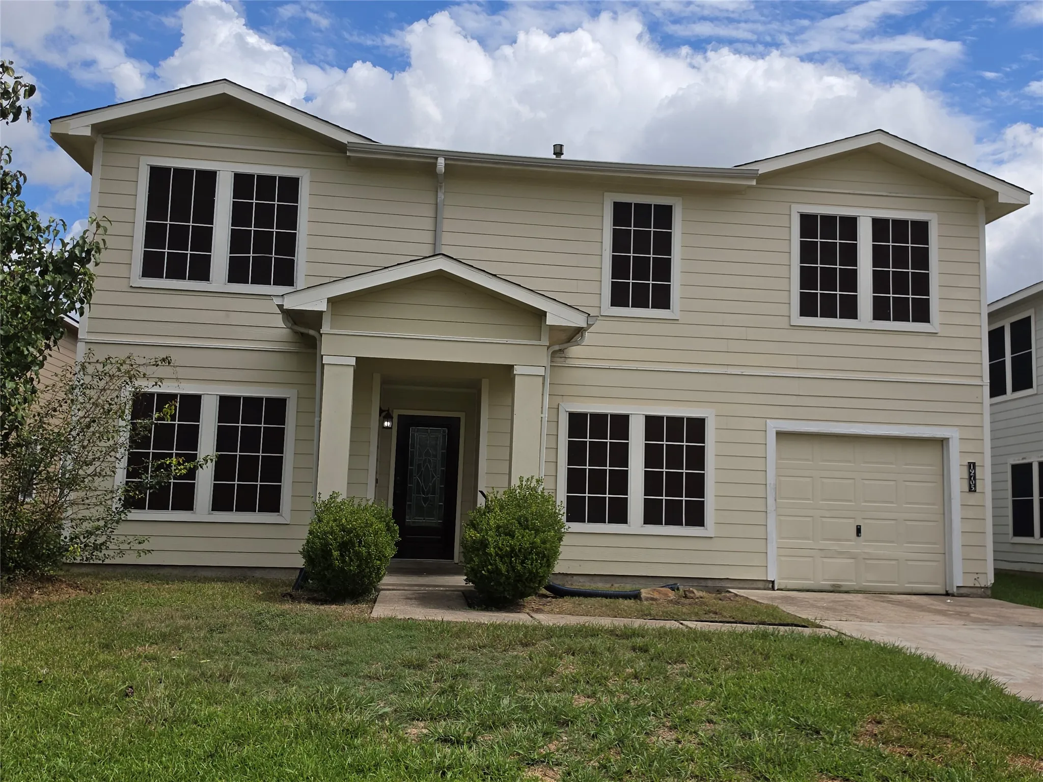 Residential Lease For Rent