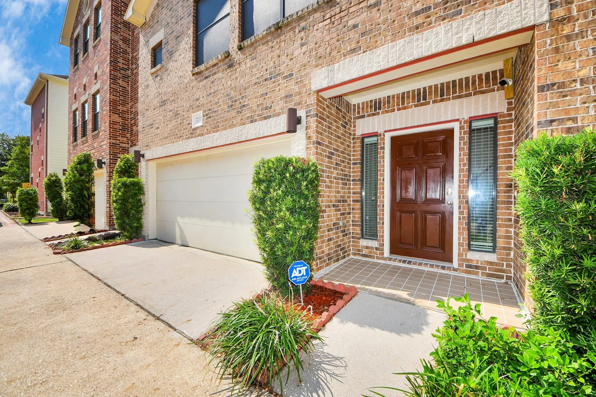 Residential Lease For Rent