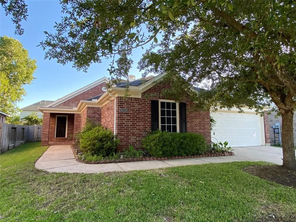 Residential Lease For Rent