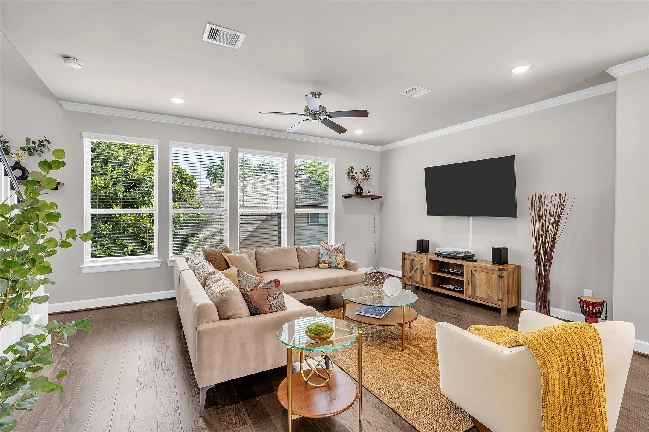 Residential Lease For Rent