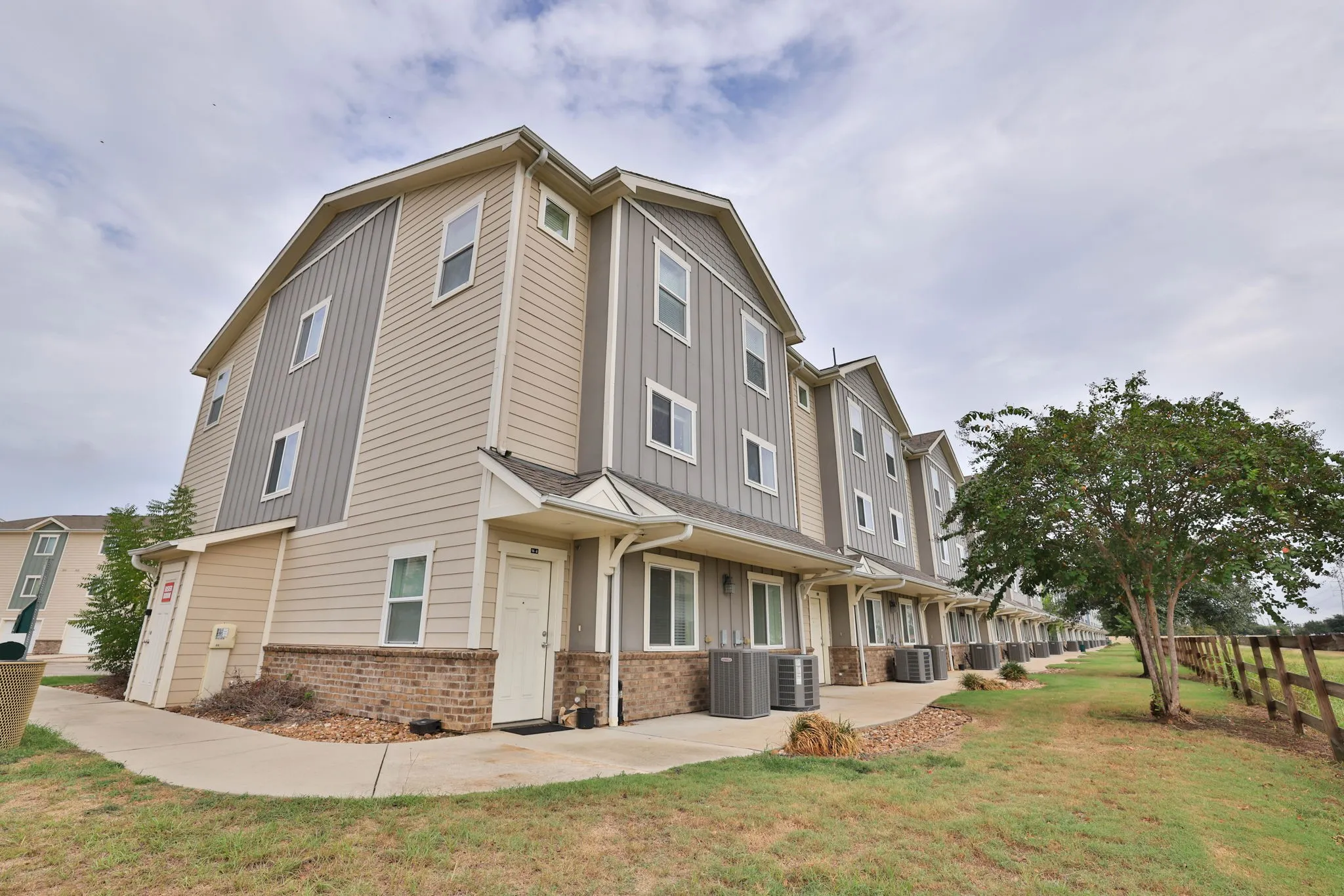 Residential Lease For Rent