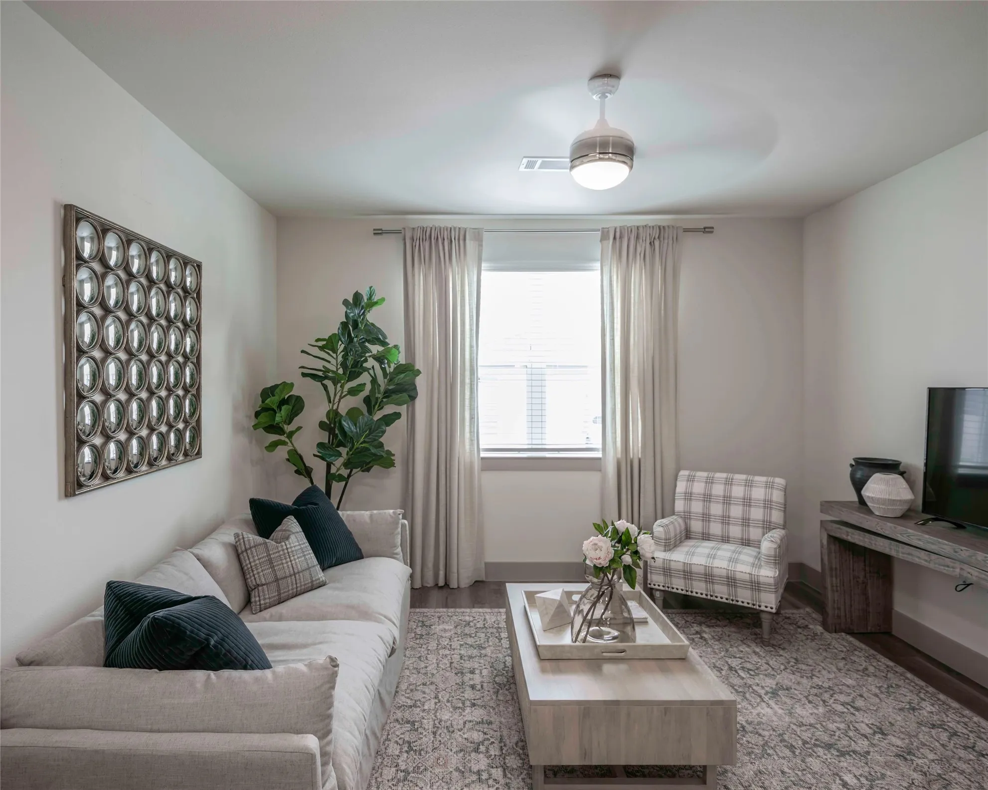 Residential Lease For Rent