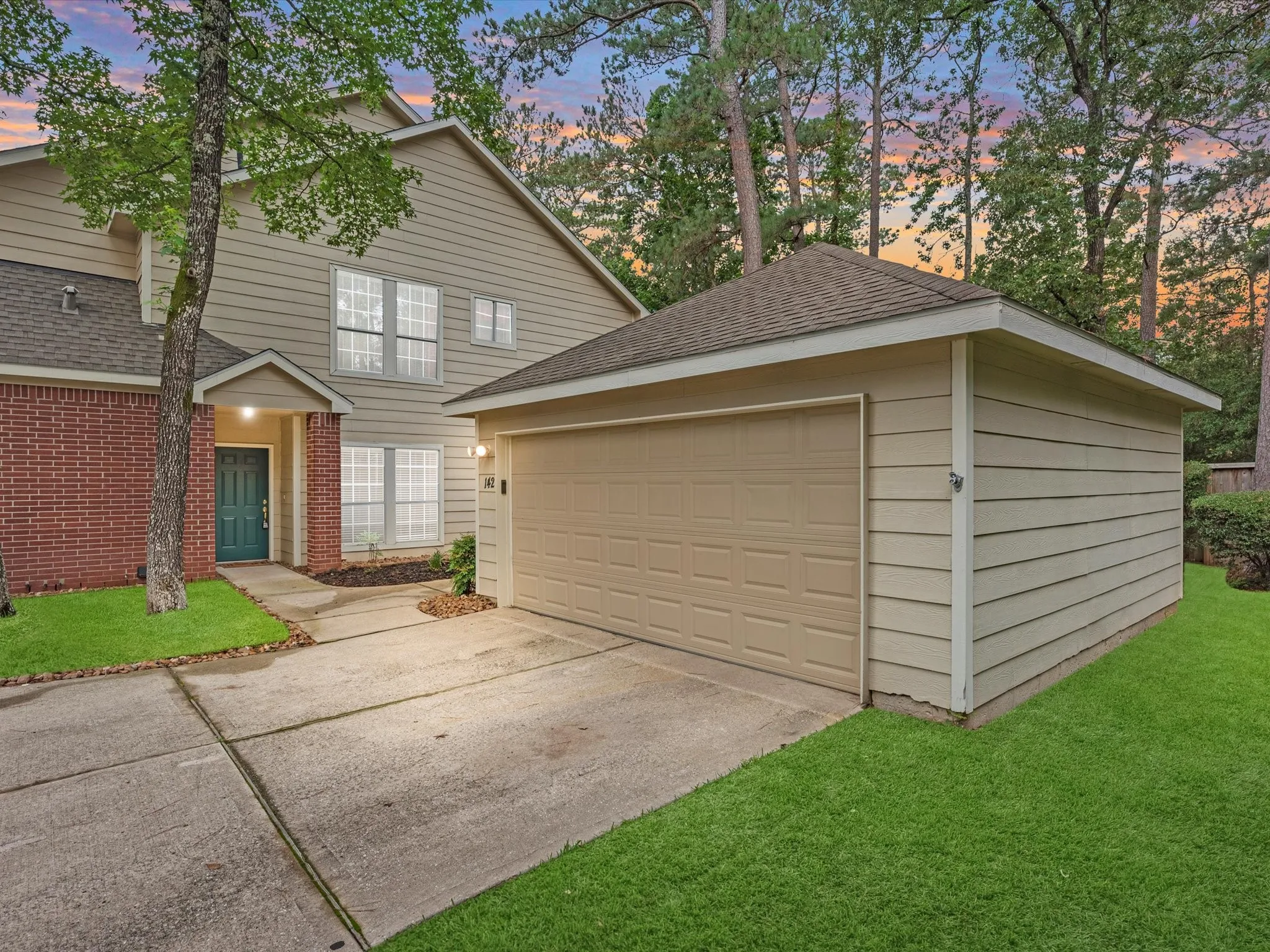 Residential Lease For Rent