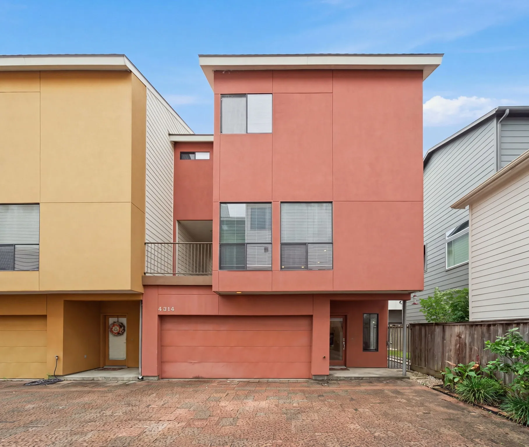 Residential Lease For Rent