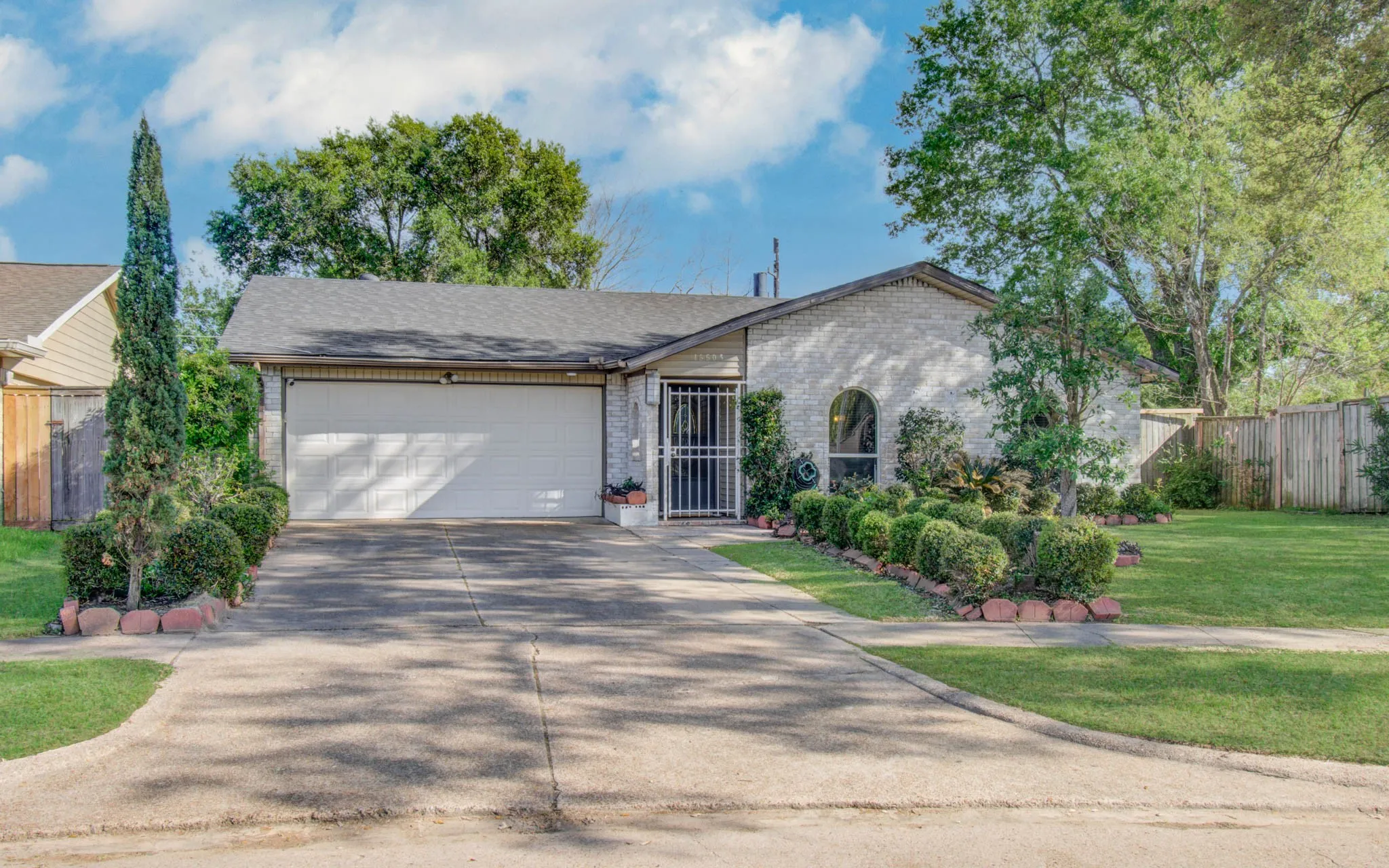 Residential Lease For Rent