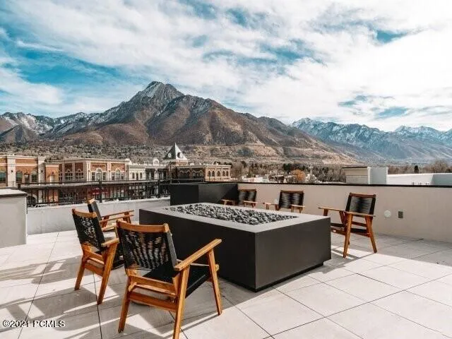 2250 E Murray Holladay Road Unit 302, Holladay, UT 84117