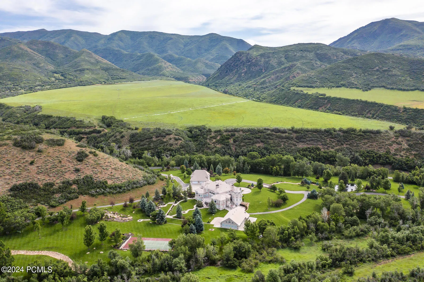 533 N Left Fork Hobble Creek Canyon, Springville, UT 84663