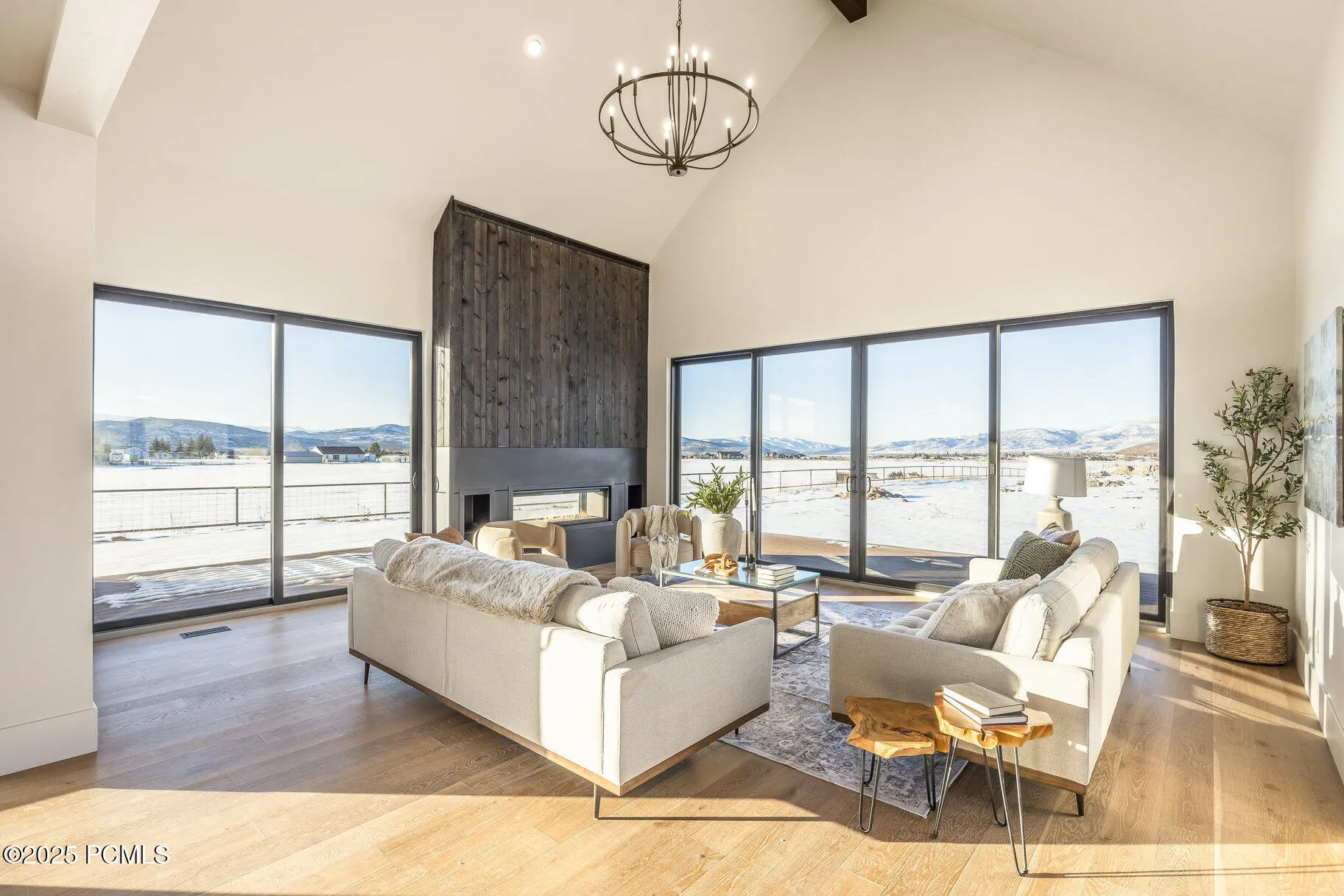 723 Lazy Way, Francis, UT 84036