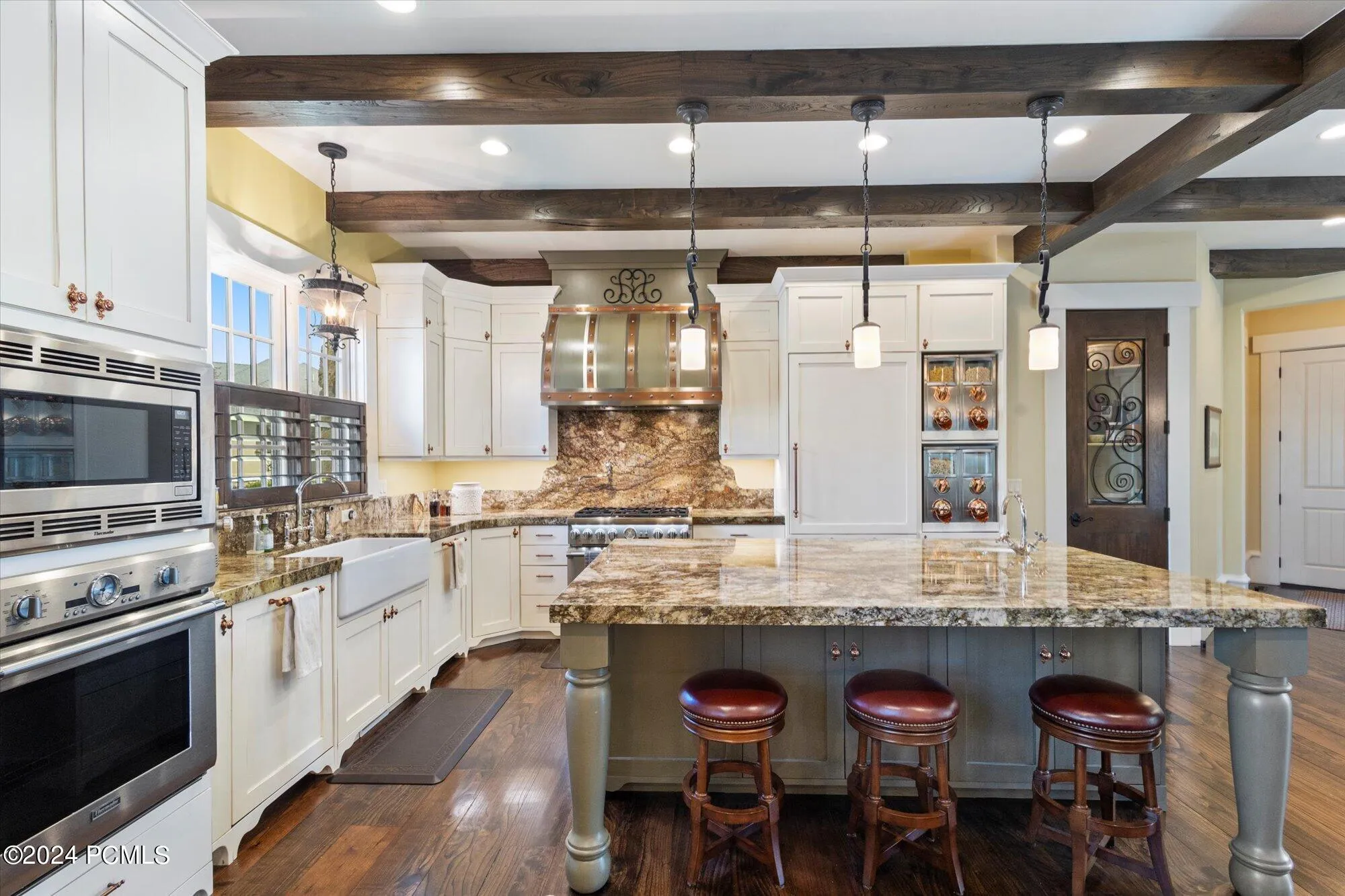 955 S Coldwater Way, Midway, UT 84049