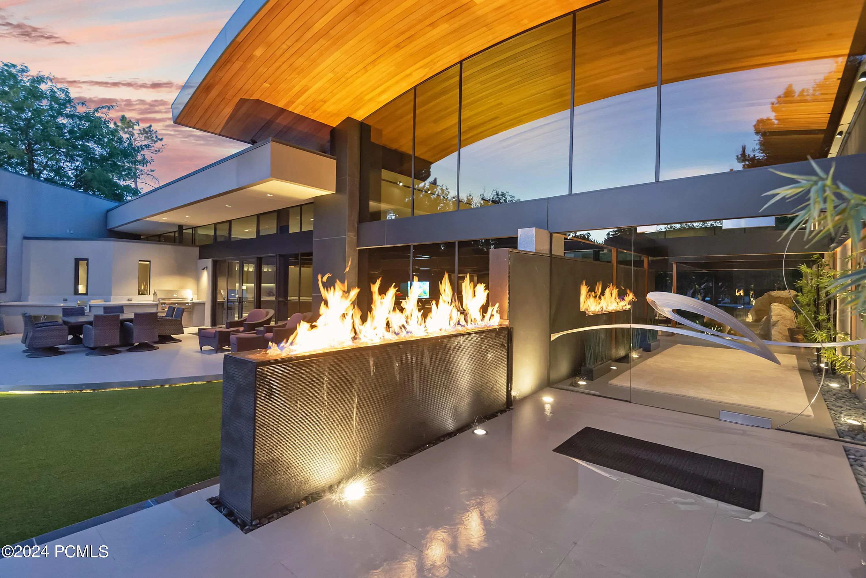 2550 E Brentwood Drive, Salt Lake City, UT 84121