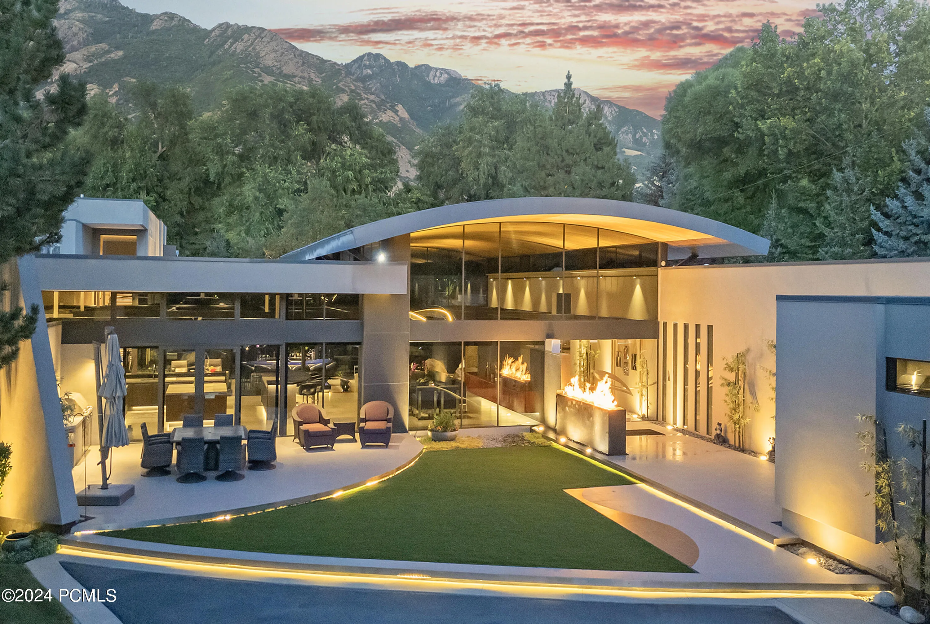 2550 E Brentwood Drive, Salt Lake City, UT 84121
