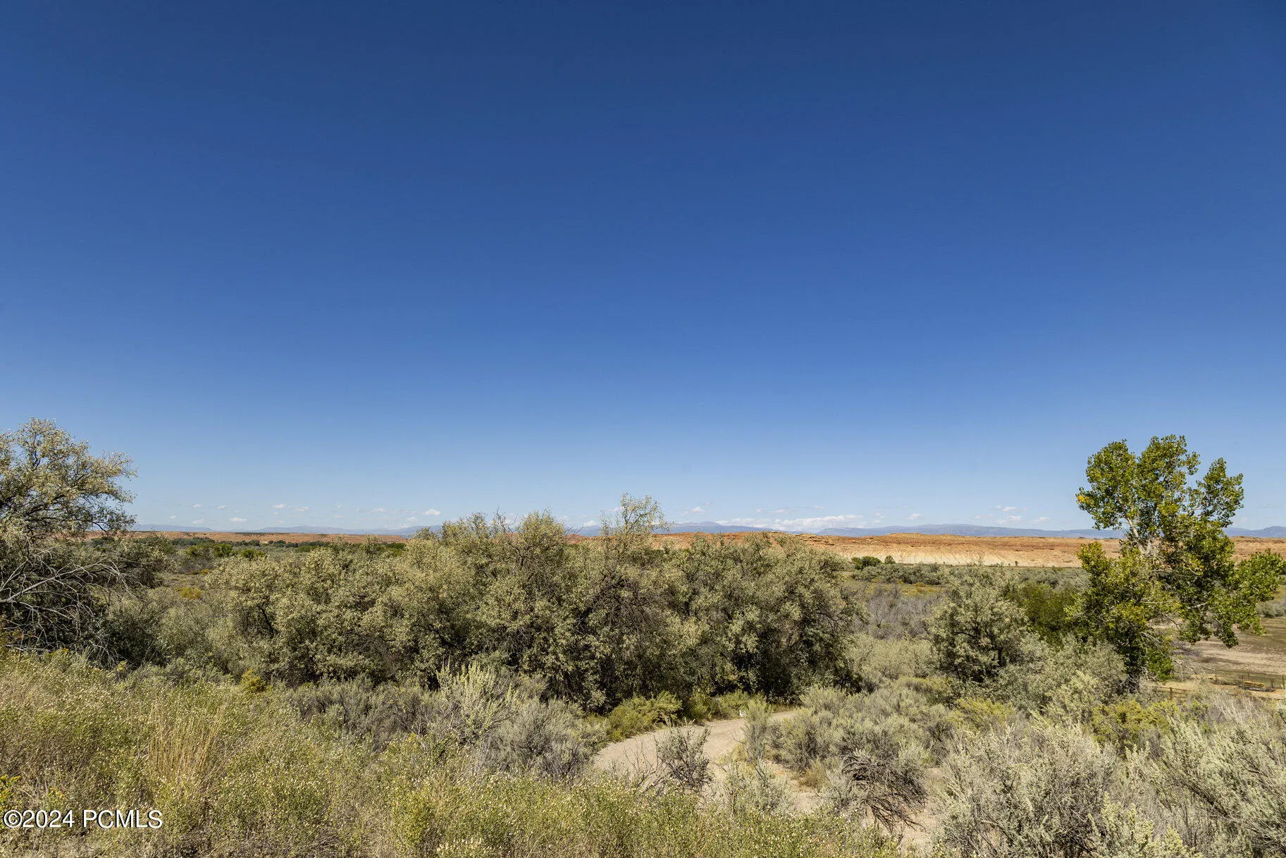 6059 E 4000 South, Roosevelt, UT 84066
