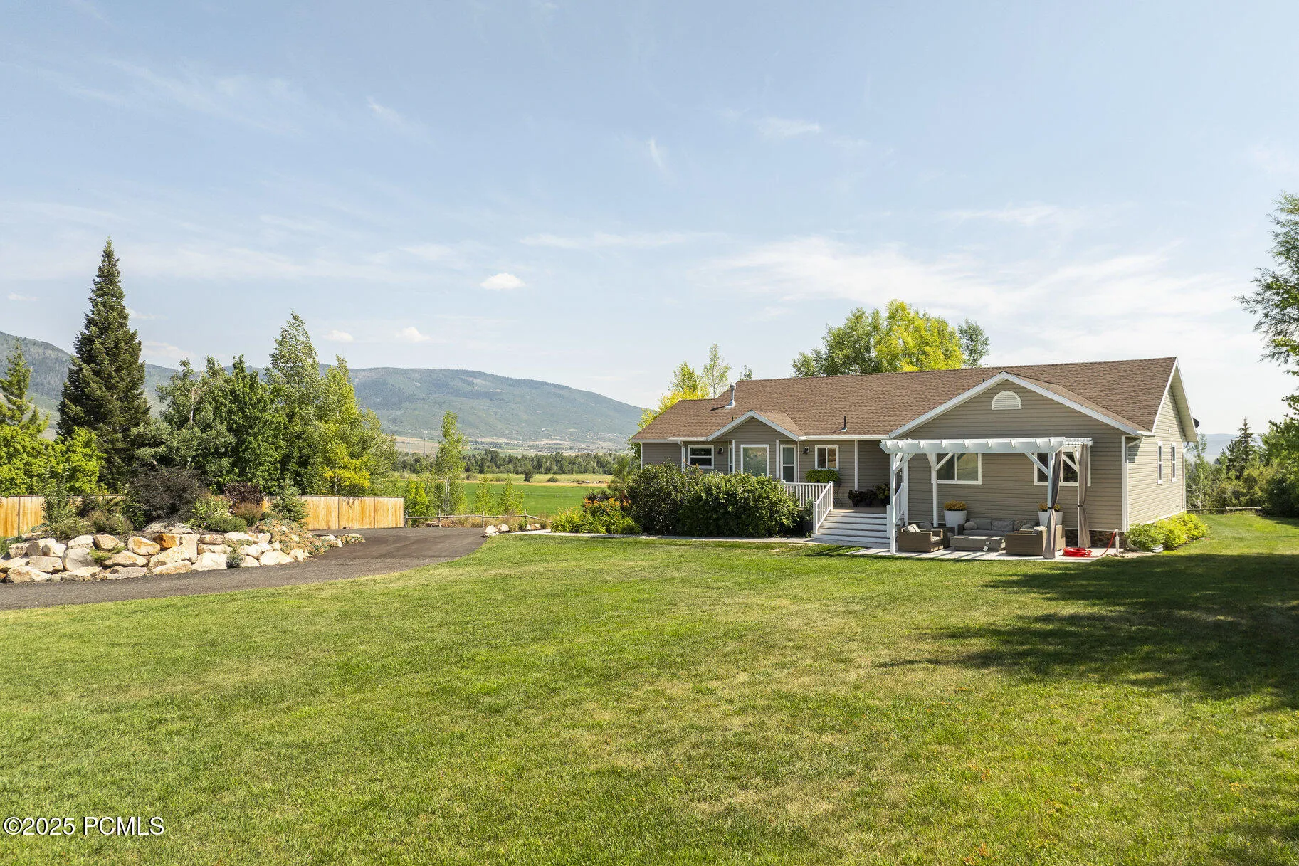 528 W Weber Canyon Road , Oakley, UT 84055