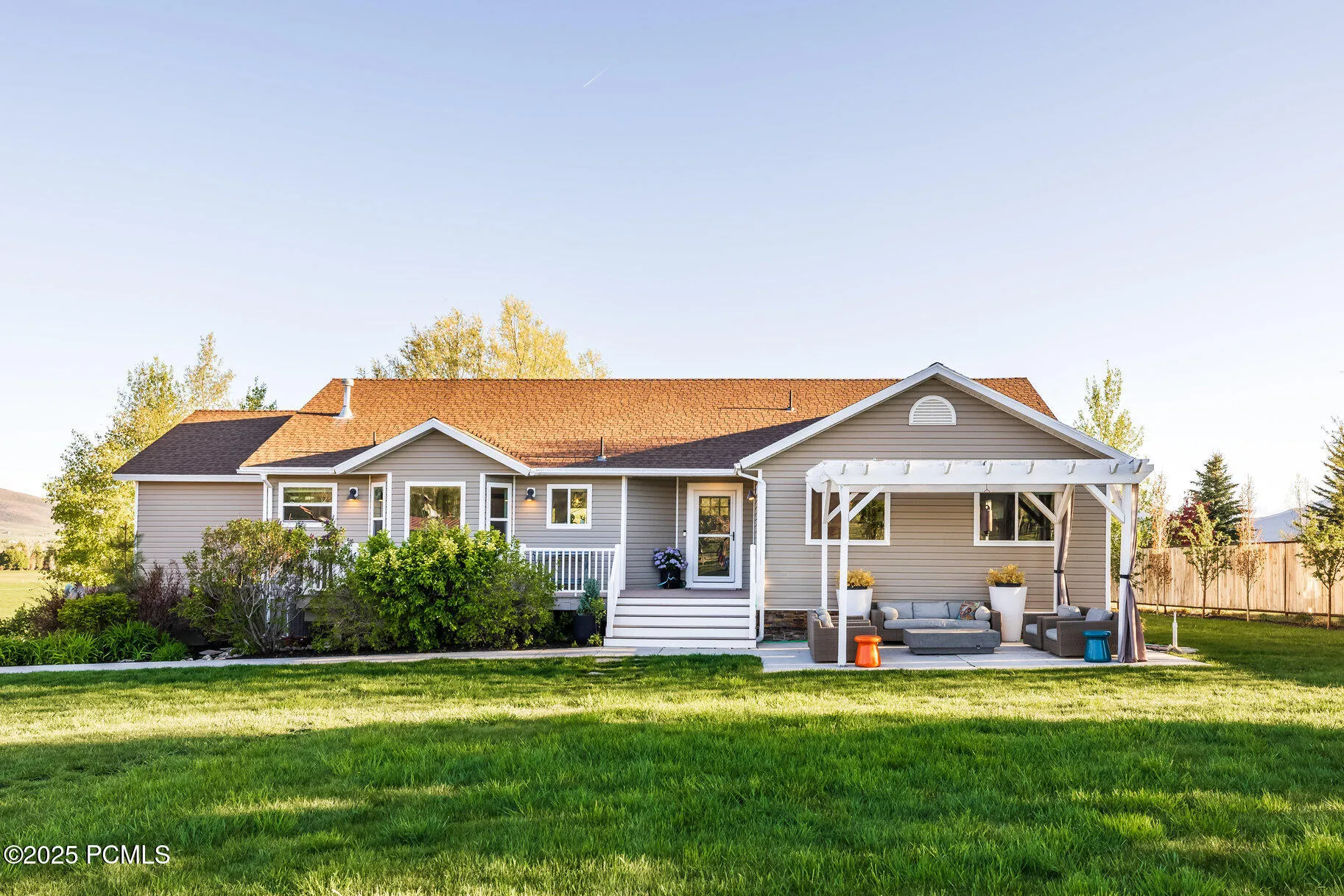 528 W Weber Canyon Road , Oakley, UT 84055