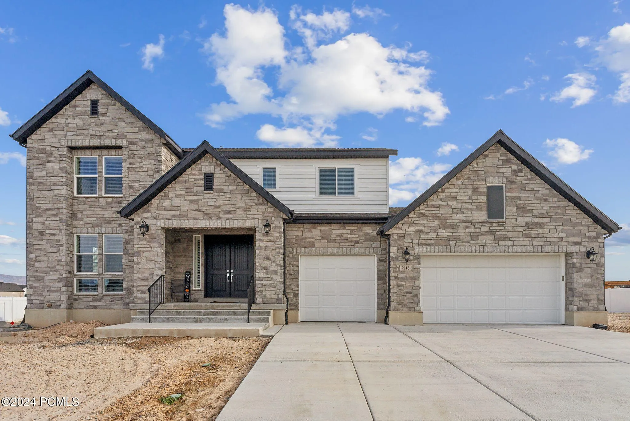 2118 Snowy Crane Drive, Clinton, UT 84015