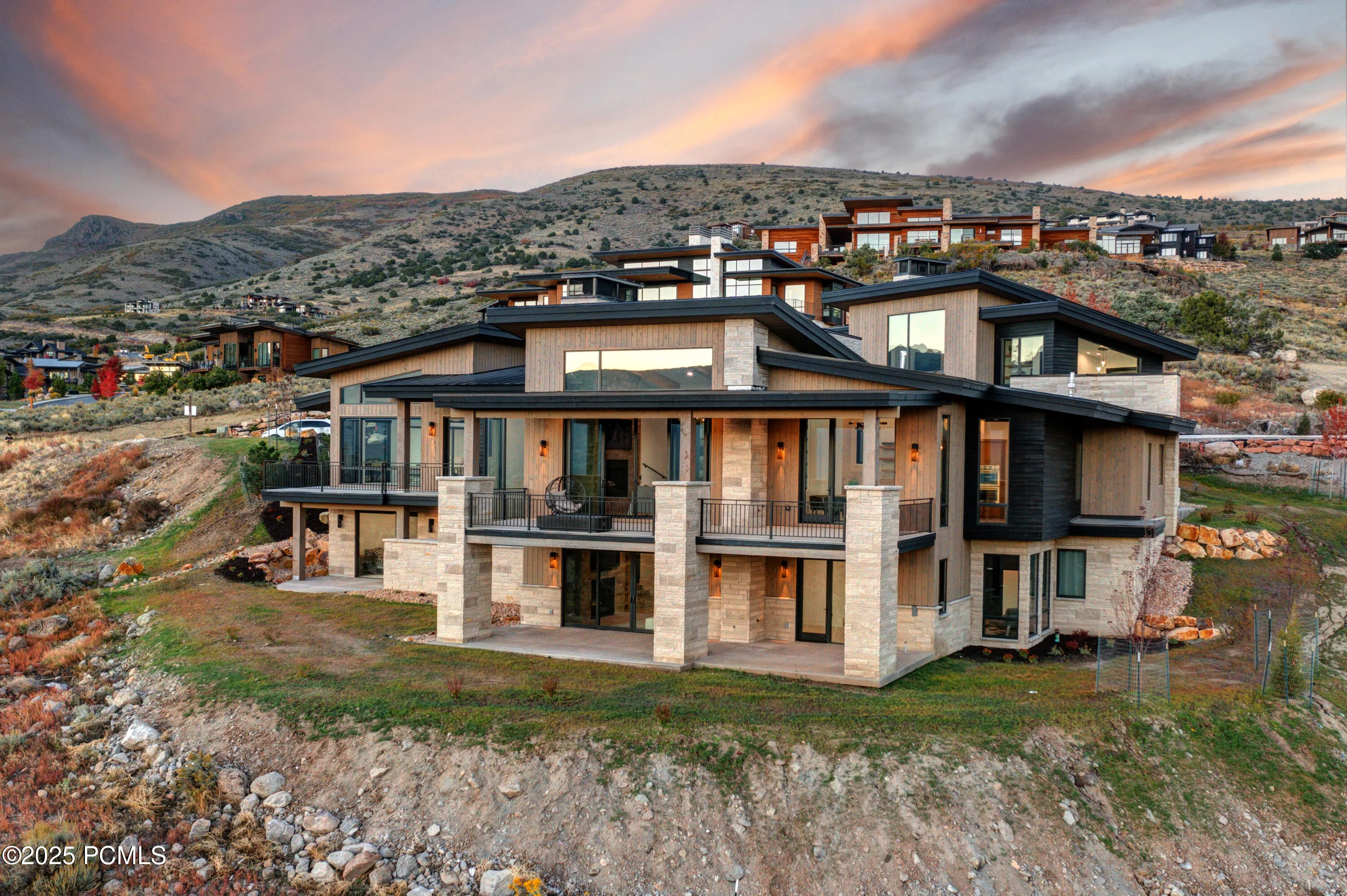 2066 E Oquirrh Mountain Circle, Heber City, UT 84032