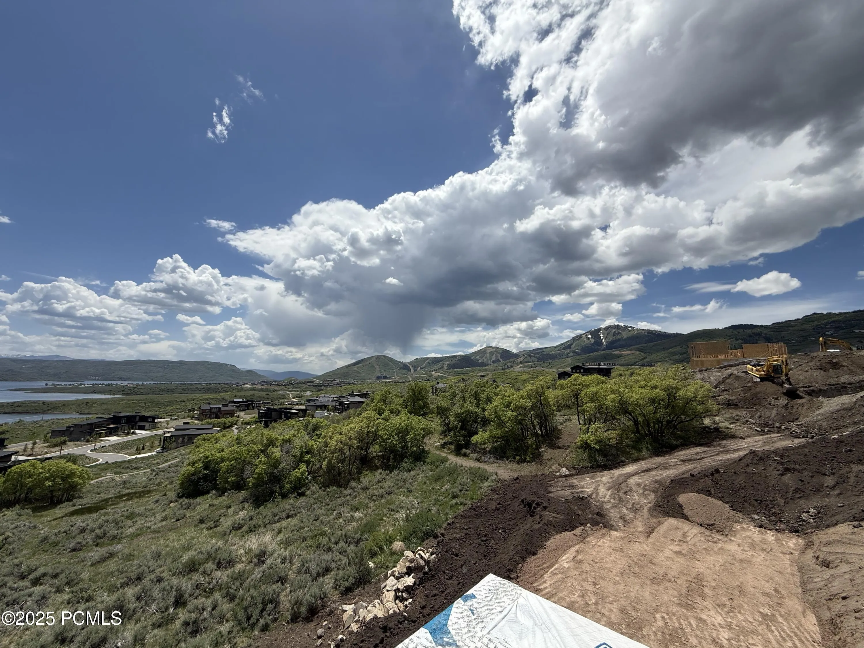 1547 W Crystal View Court, Mayflower Mountain, UT 84032