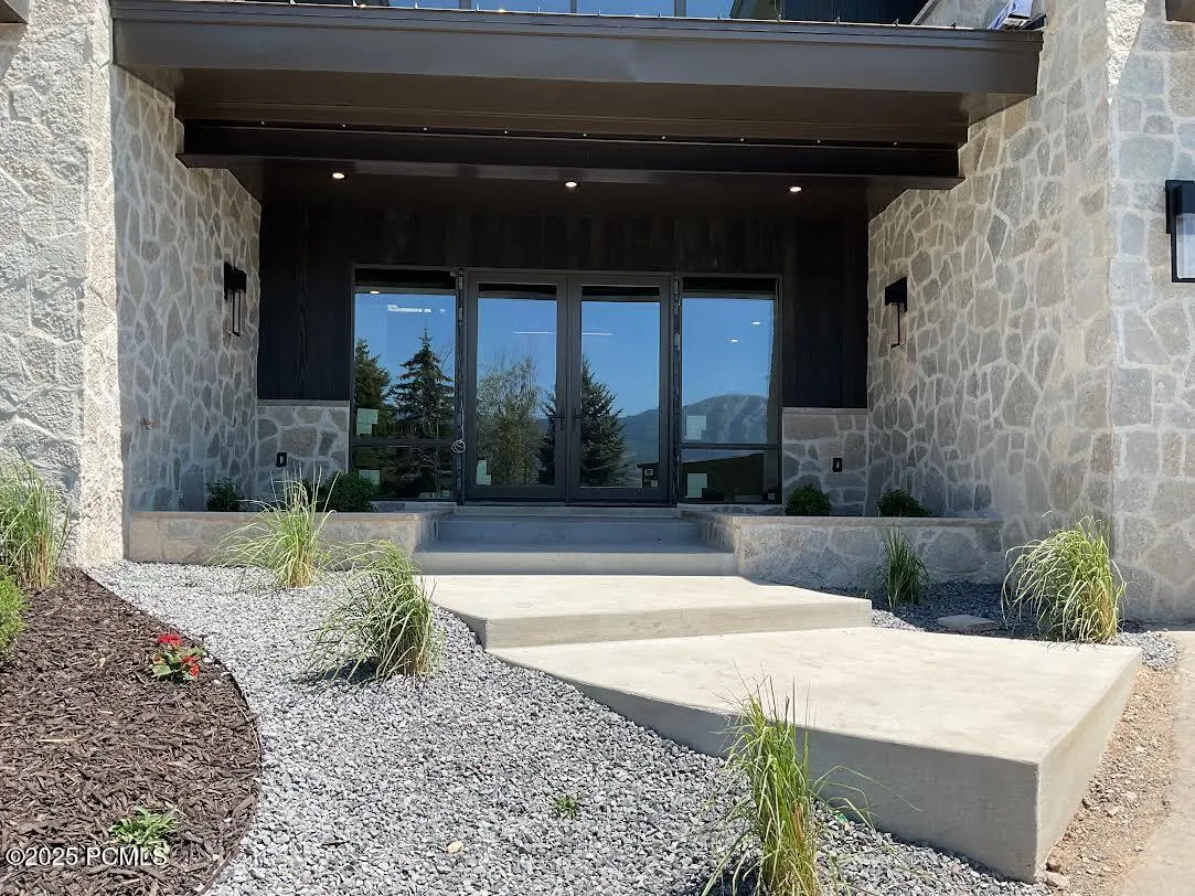 12090 N Sage Hollow Circle , Kamas, UT 84036