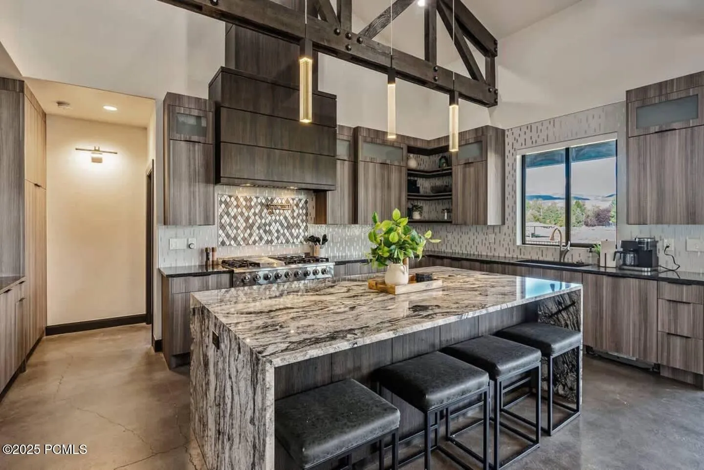 840 W Hilltop Ct Court, Francis, UT 84036