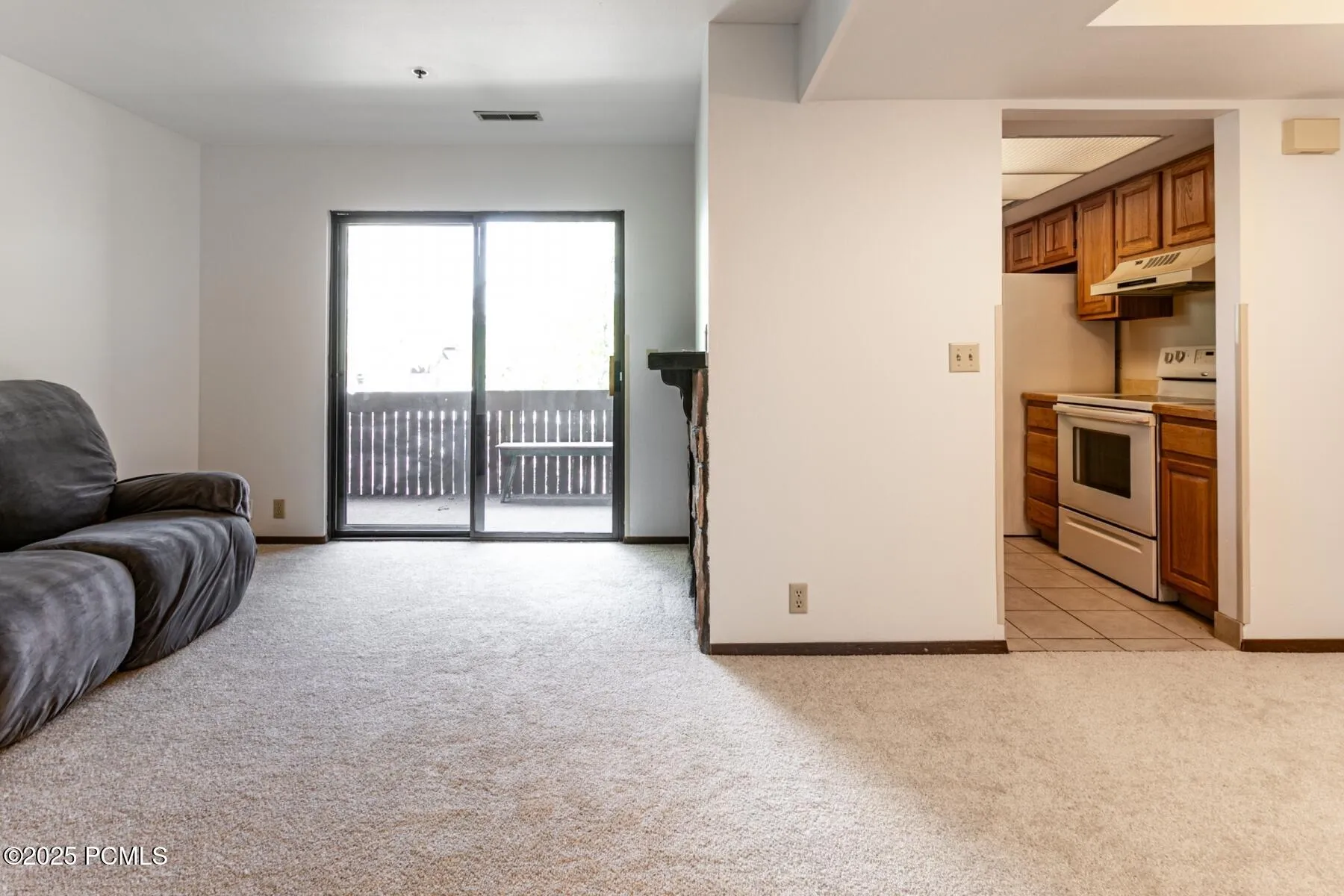 6861 N 2200 Unit Apt 9c, Park City, UT 84098