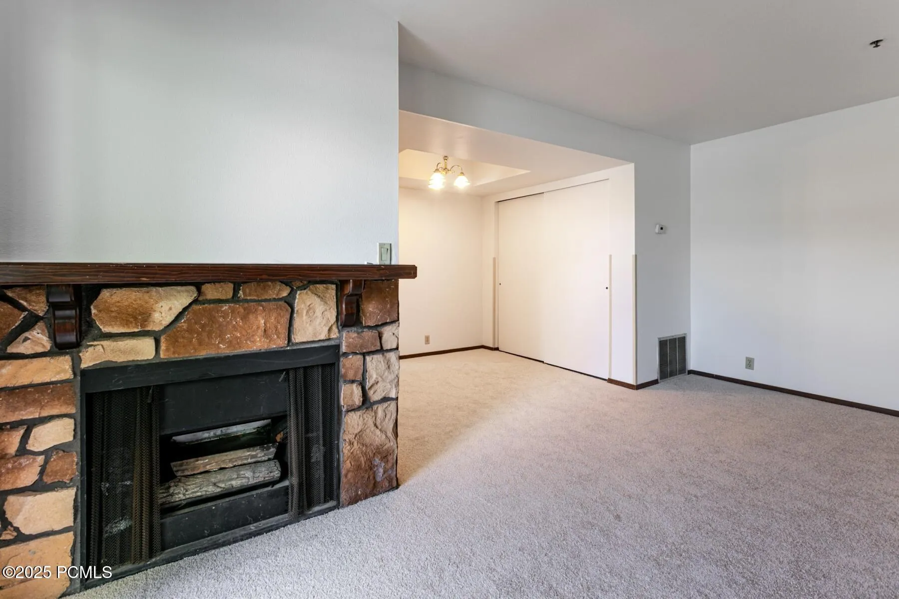 6861 N 2200 Unit Apt 9c, Park City, UT 84098