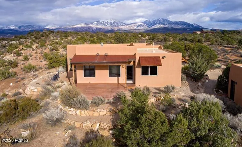 27 N Behind The Rocks Drive, Moab, UT 84532