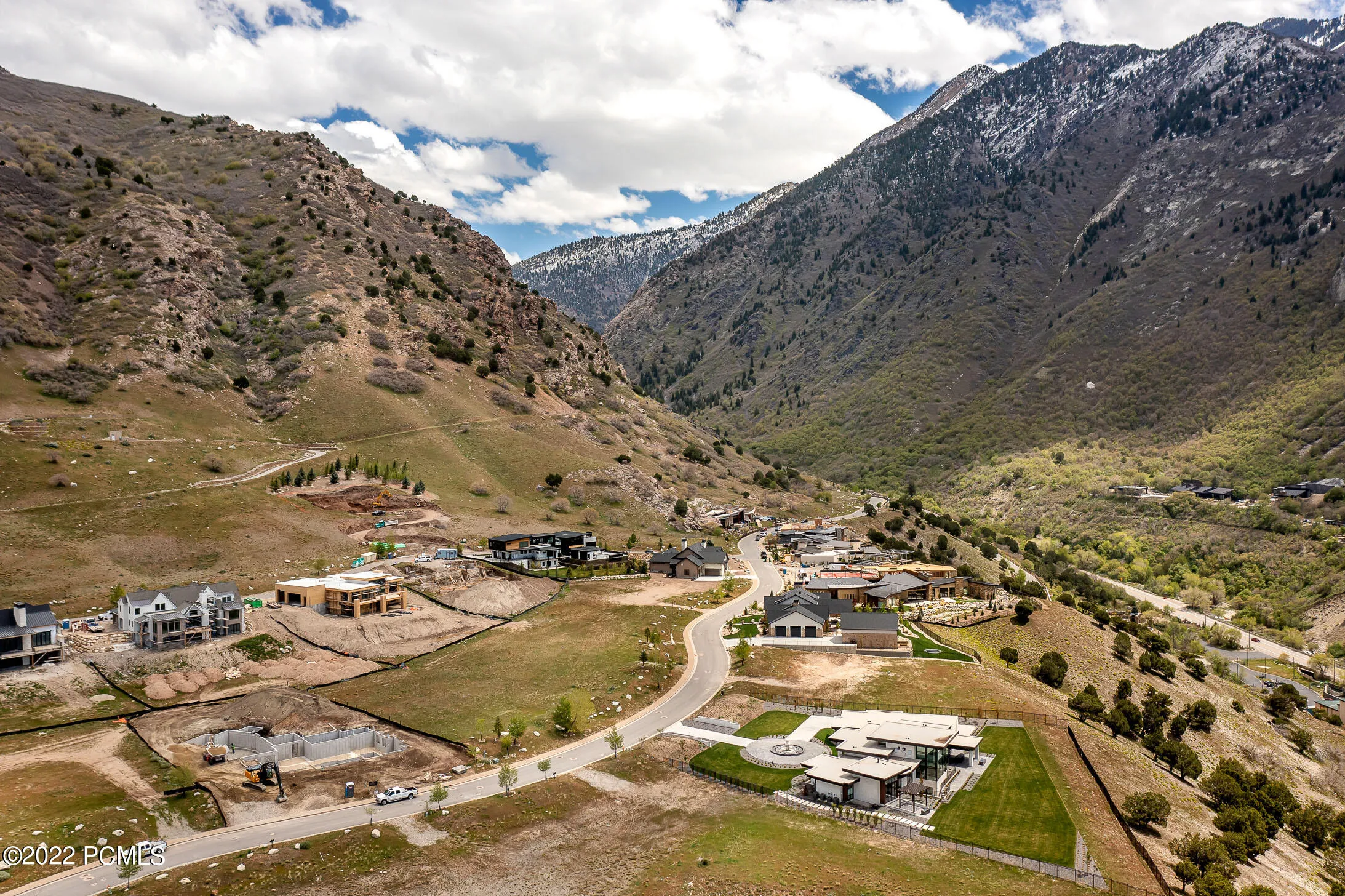 7047 S City View Drive , Salt Lake City, UT 84121