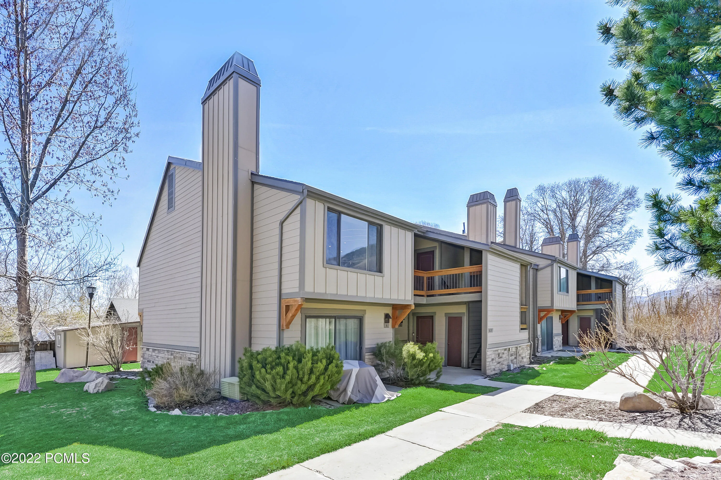 1637 Village Round Drive Unit Apt 8, Park City, UT 84098