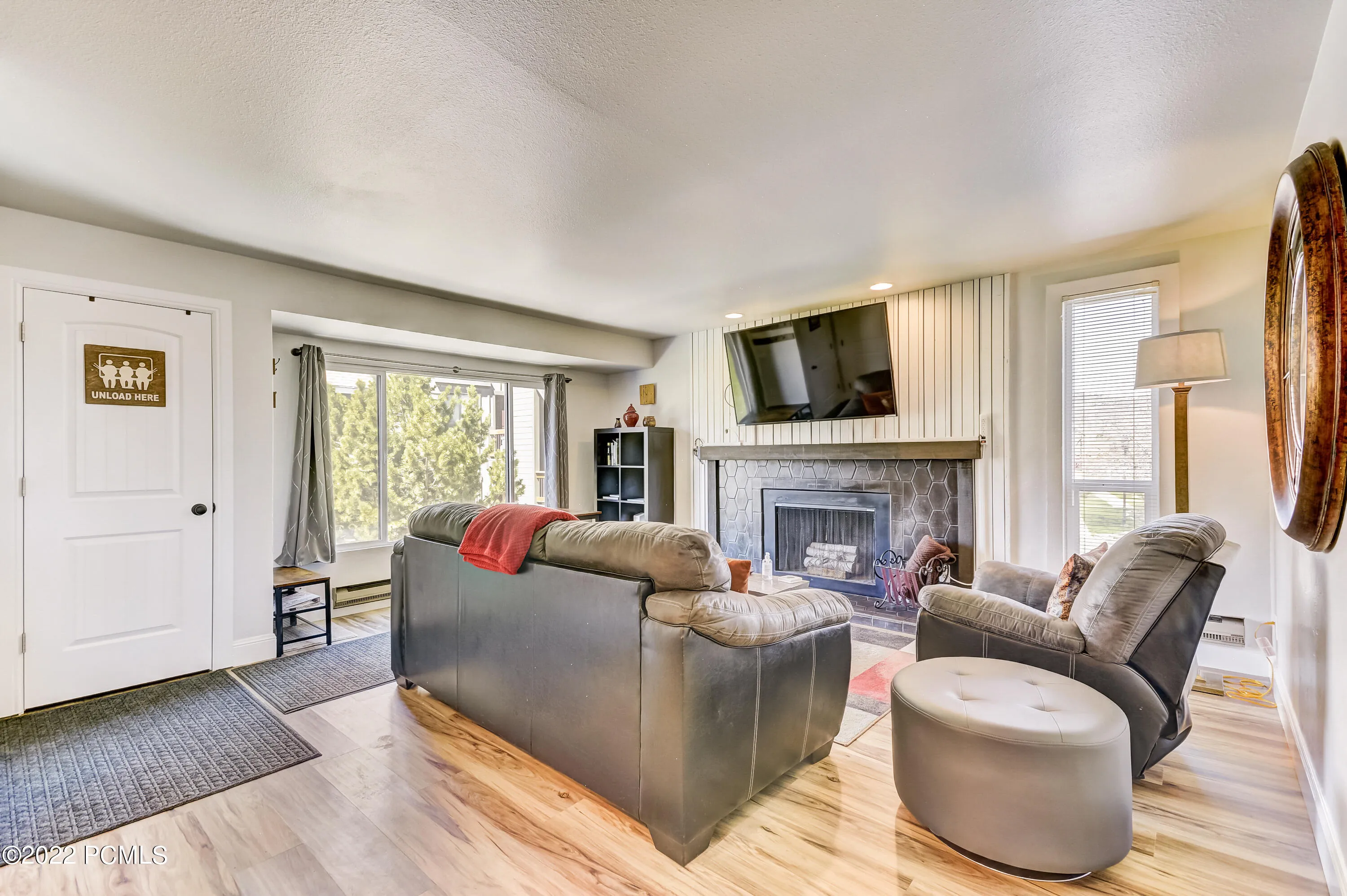 1637 Village Round Drive Unit Apt 8, Park City, UT 84098