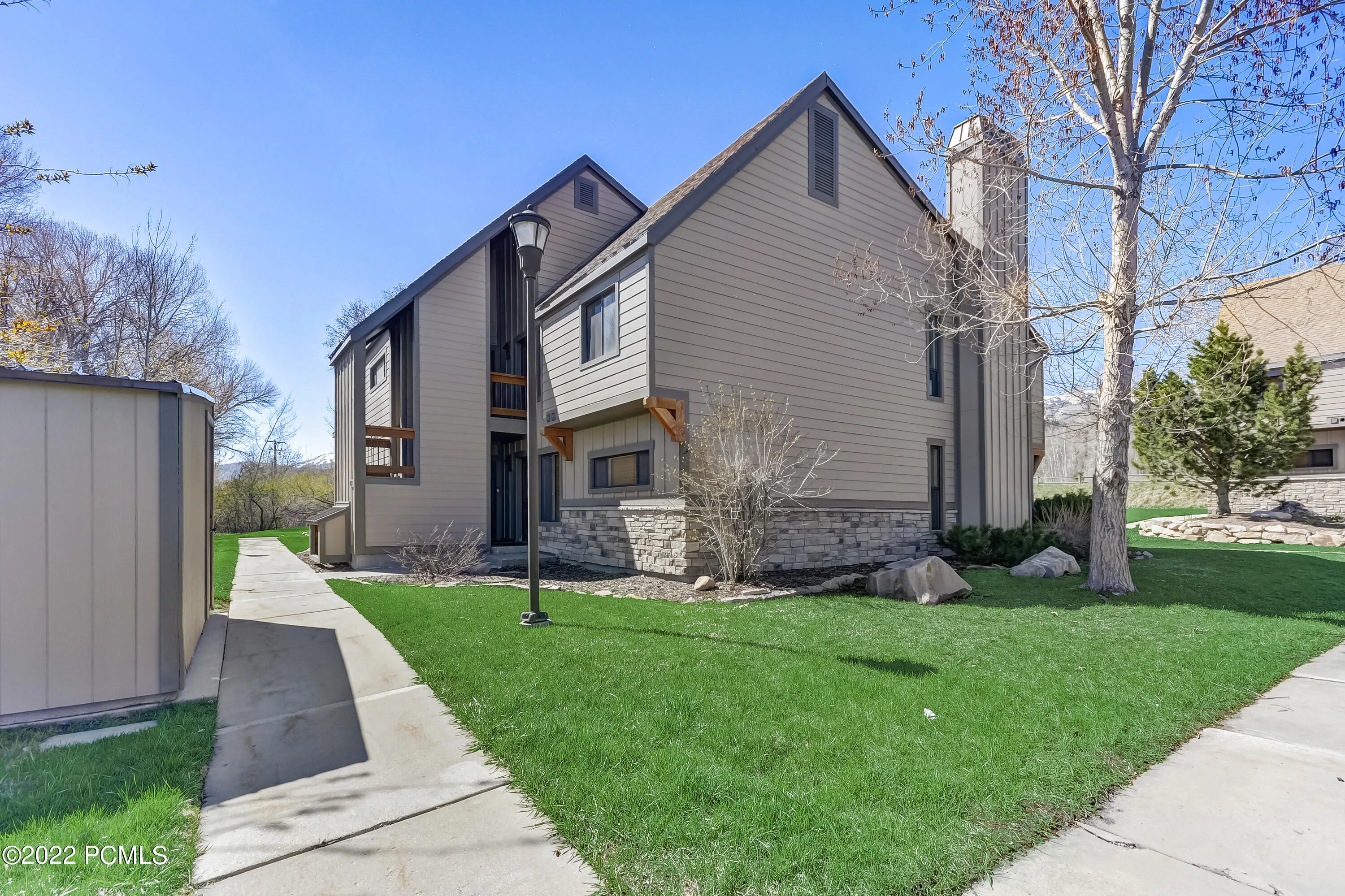 1637 Village Round Drive Unit Apt 8, Park City, UT 84098