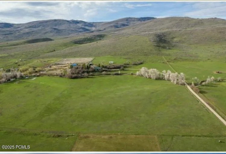 305 W Ruby Lane , Oakley, UT 84055