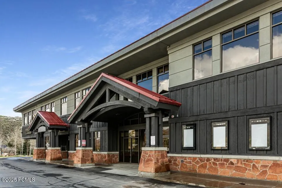 Commercial Lease
