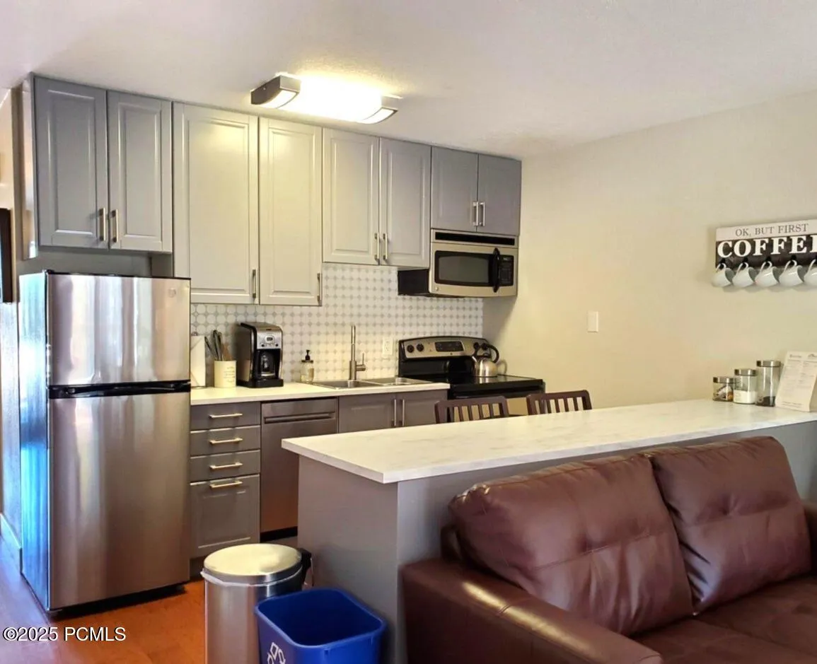 1530 Empire Avenue Avenue Unit 200, Park City, UT 84060